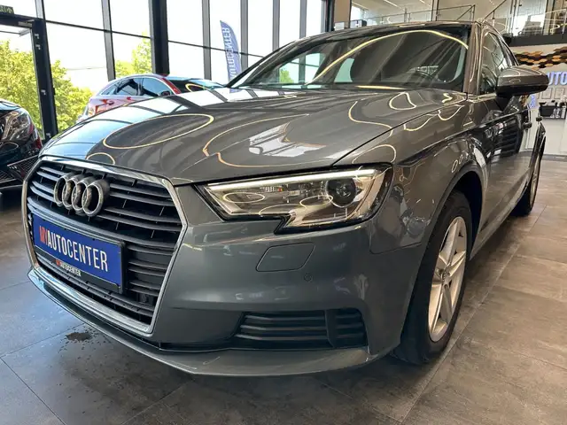 Audi A3 view 4