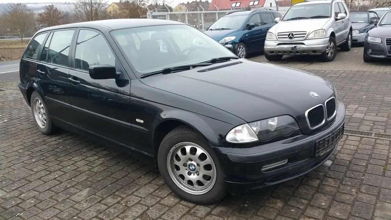 BMW 318