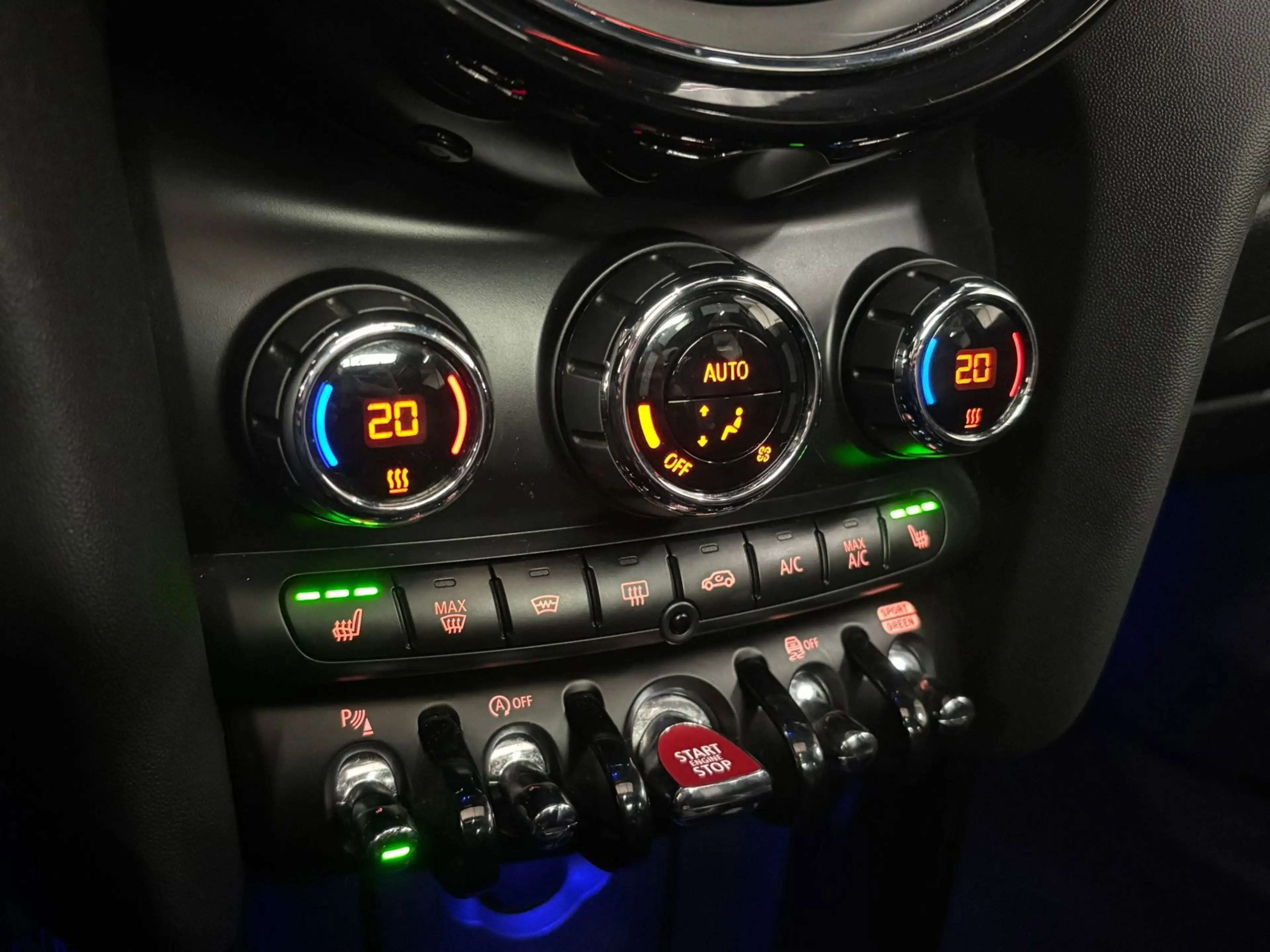 MINI John Cooper Works 5-Deurs 2.0 S JCW 192PK Automaat Pano Leder — photo 19