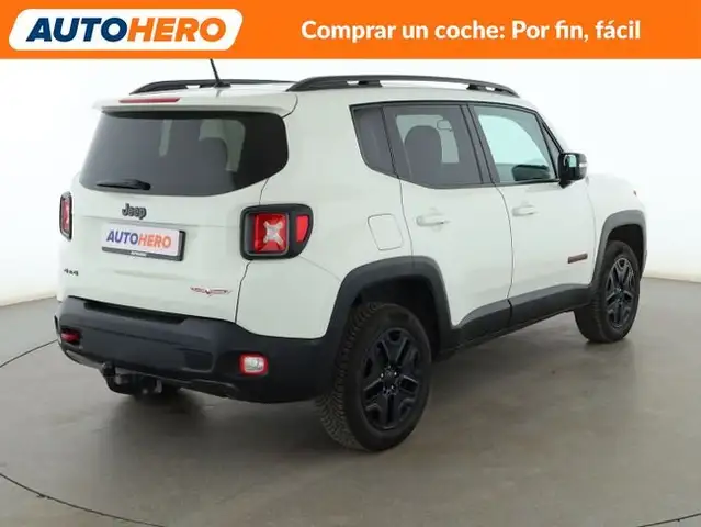 Jeep Renegade view 6
