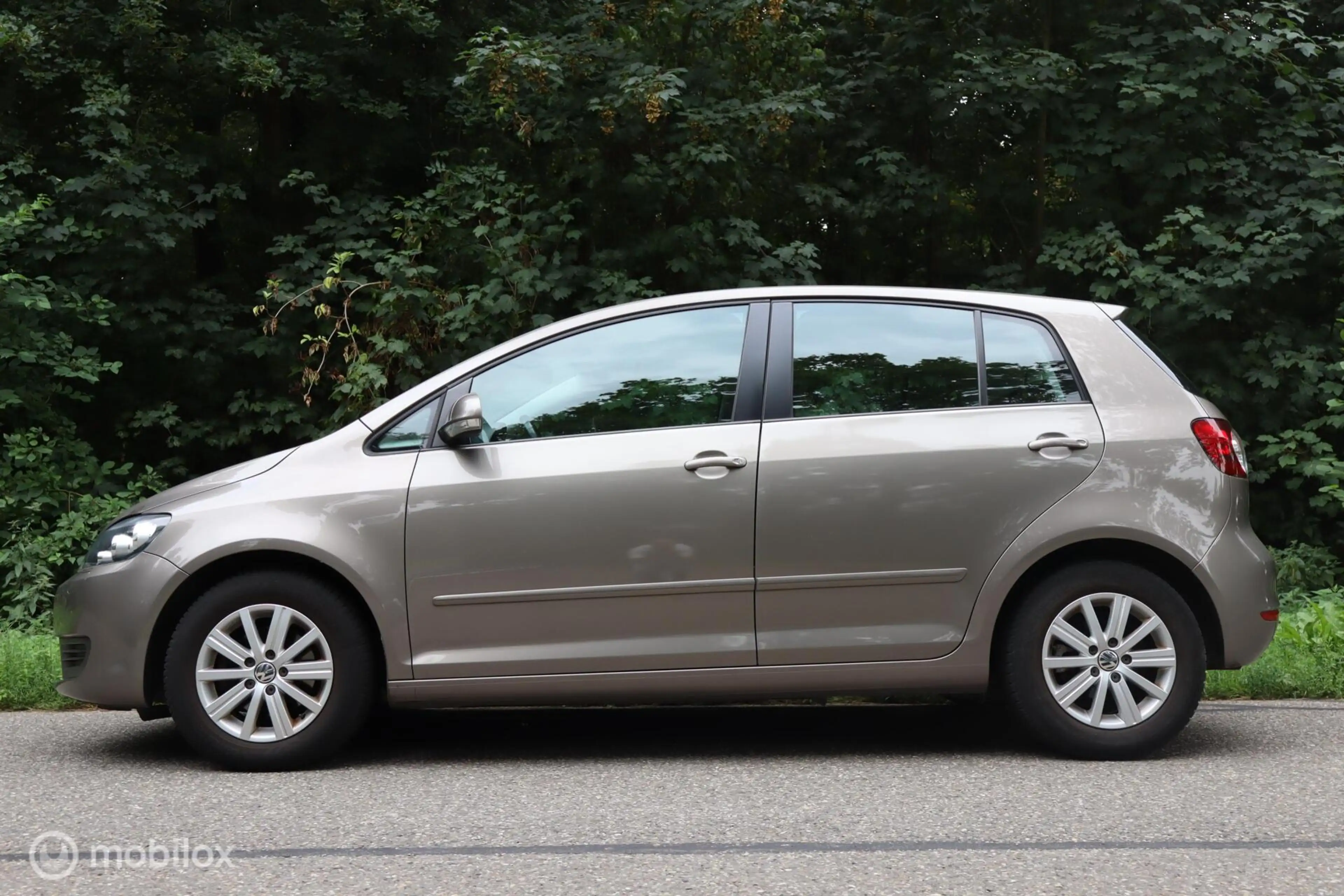 Volkswagen Golf Plus 1.2 TSI Comfort BlueMotion | Start&Stop — photo 6