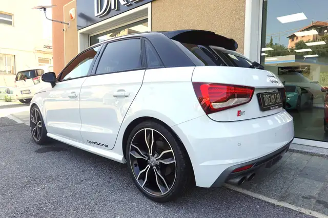 Audi S1 view 3