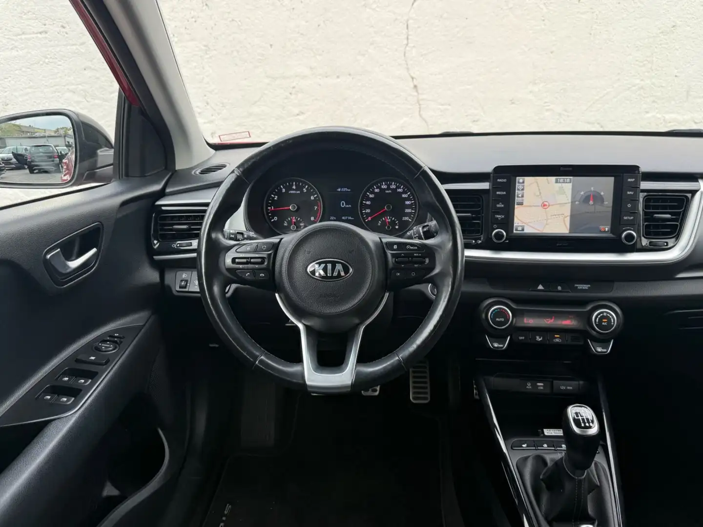 Kia Stonic Platinum Edition Rouge - 2