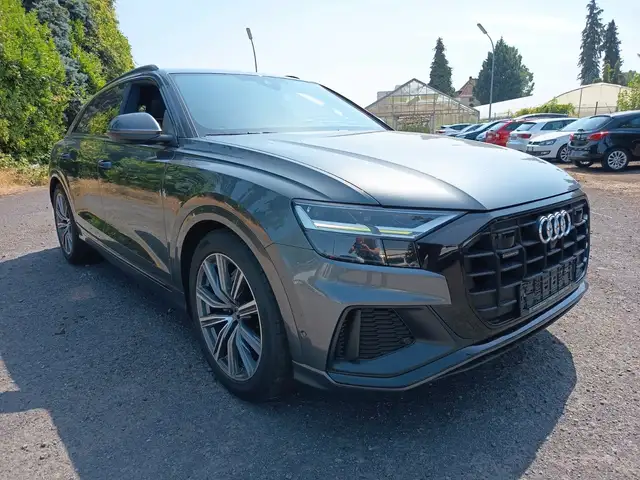 Audi Q8 50 TDI quattro S line Sport / Plus