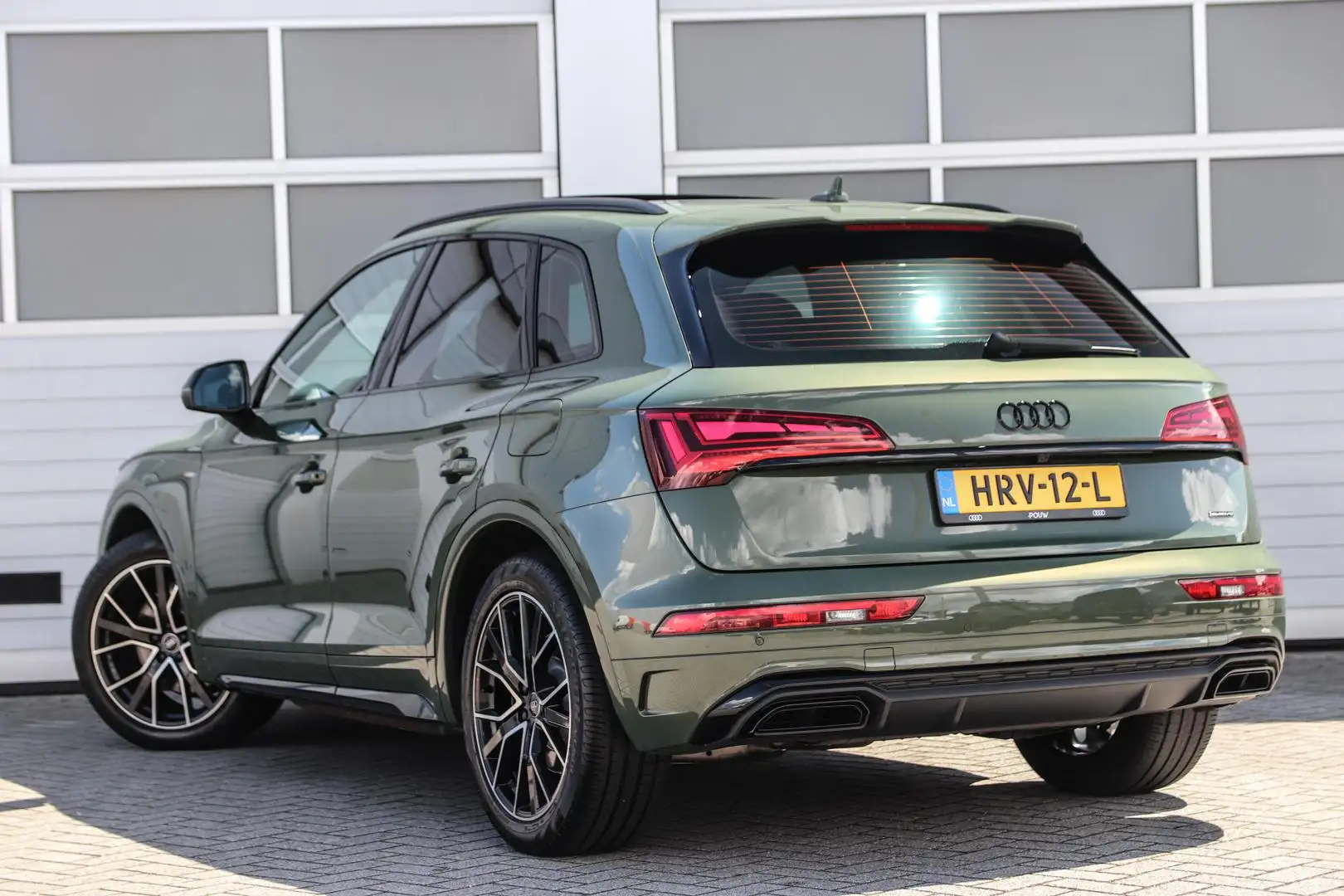 Audi Q5 55 TFSIe 367pk Quattro S-Line Edition | Luchtverin Groen - 2