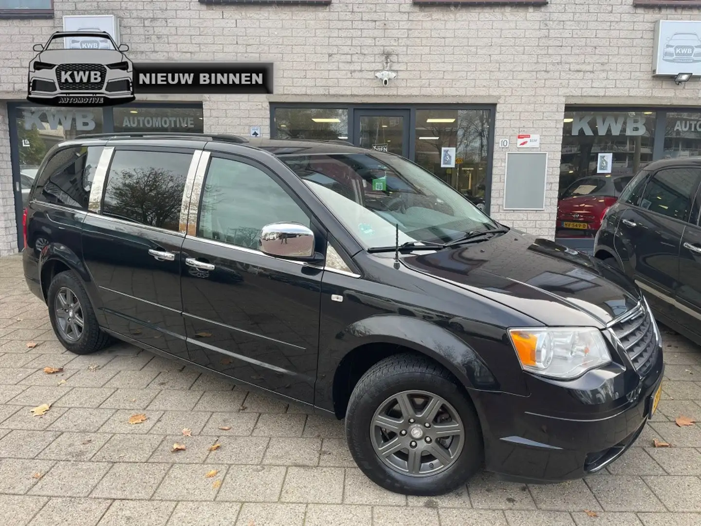 Chrysler Grand Voyager 3.8 V6 Touring Trekhaak Apk 7pers Zwart - 1