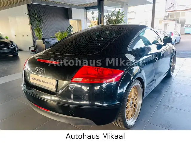 Audi TT view 7