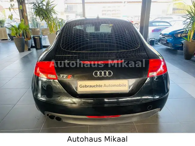 Audi TT view 5