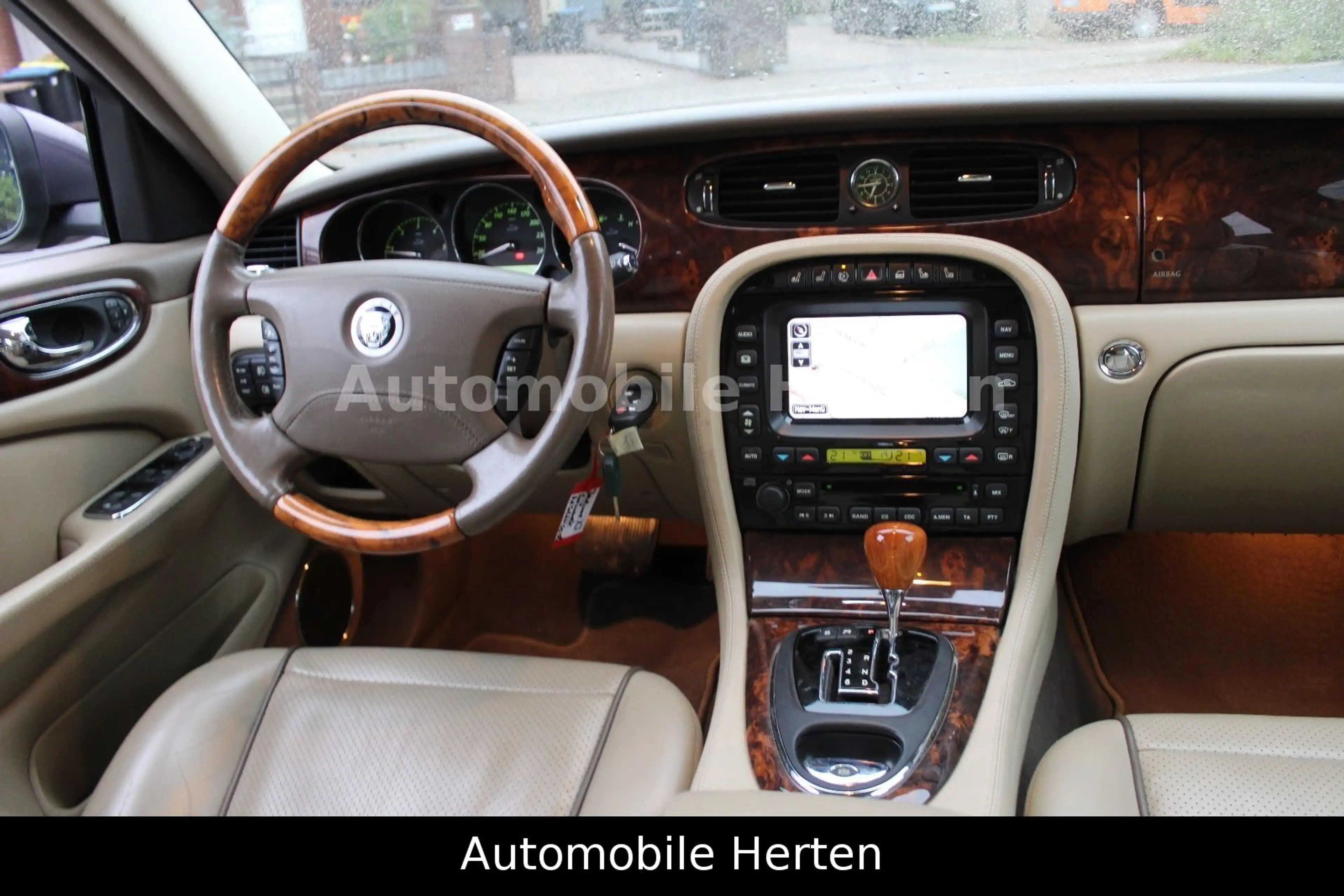 Jaguar XJ 2.7 D XJ6 Executive*2.HAND*TOPZUSTAND*VOLL* — photo 11