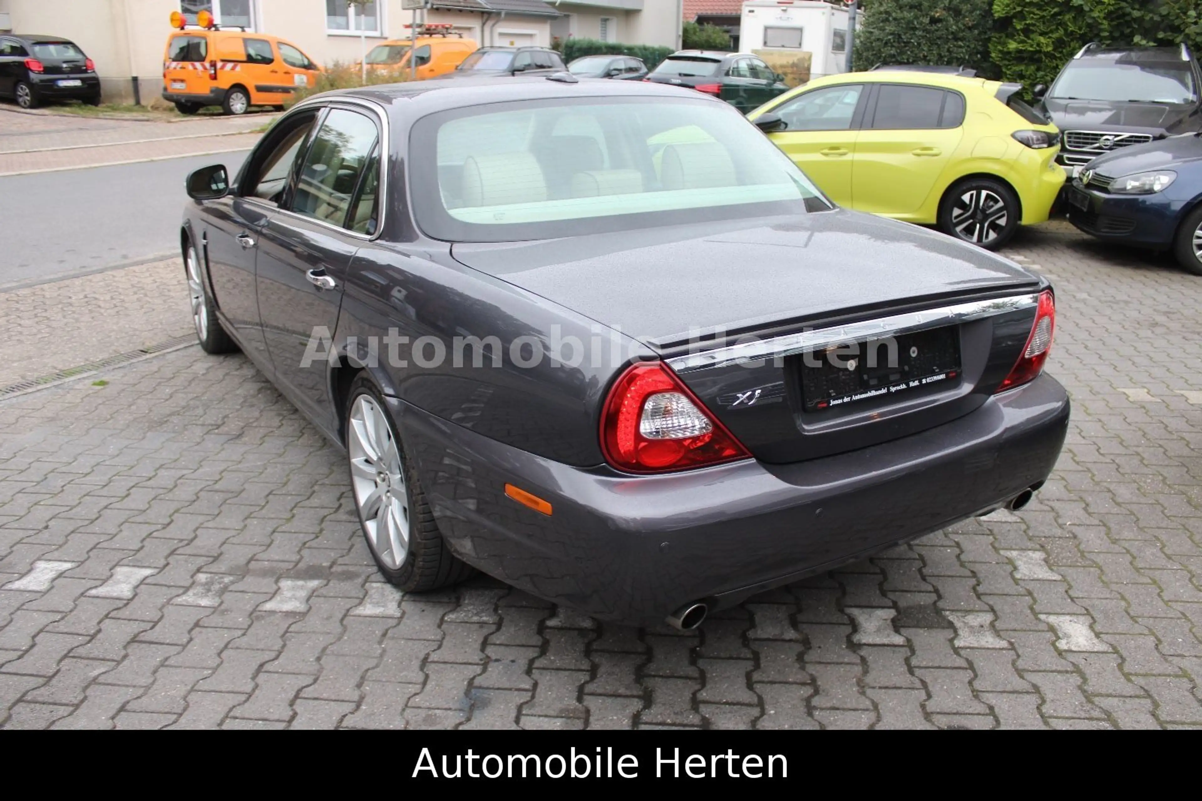 Jaguar XJ 2.7 D XJ6 Executive*2.HAND*TOPZUSTAND*VOLL* — photo 6