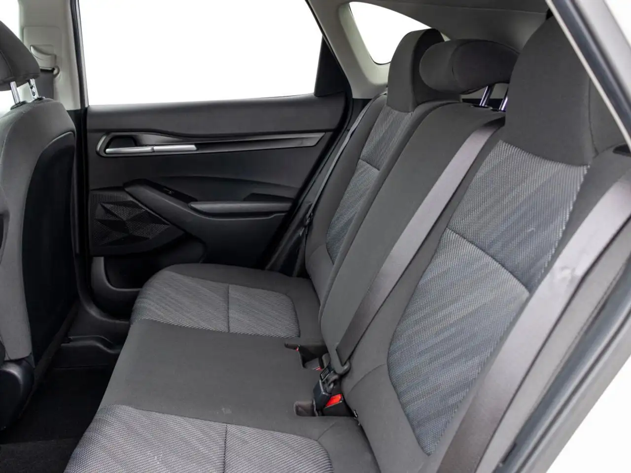 Kia Seltos снимка Kia Seltos