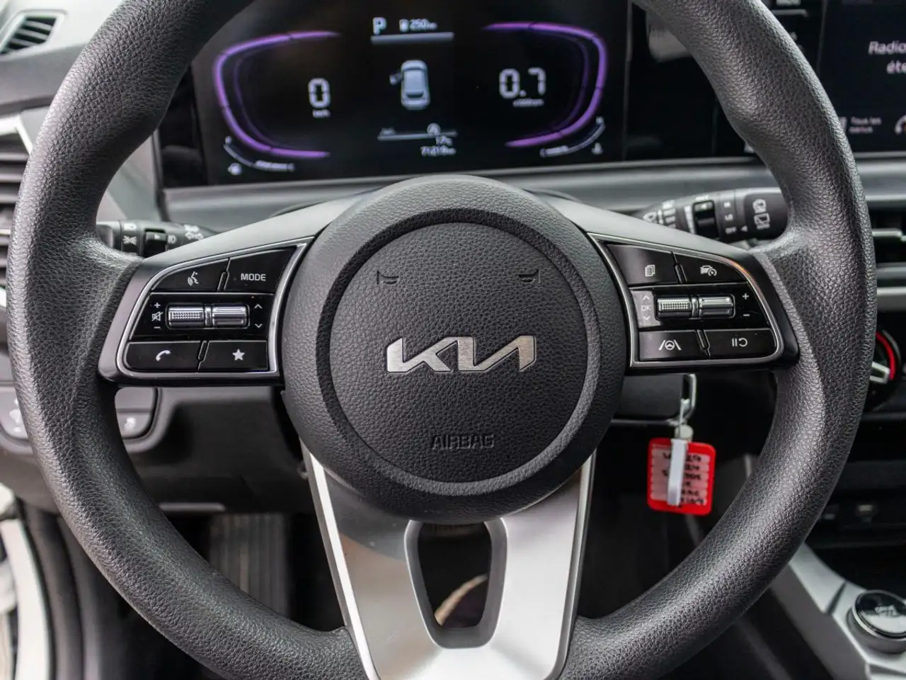 Kia Seltos снимка Kia Seltos