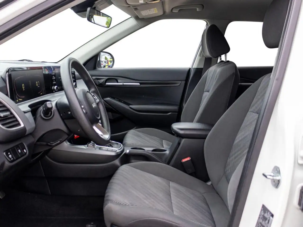 Kia Seltos снимка Kia Seltos