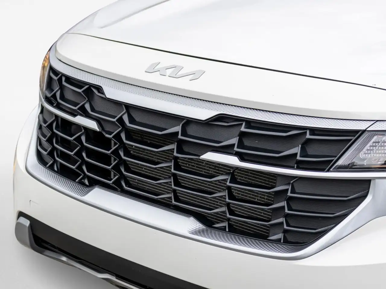 Kia Seltos снимка Kia Seltos