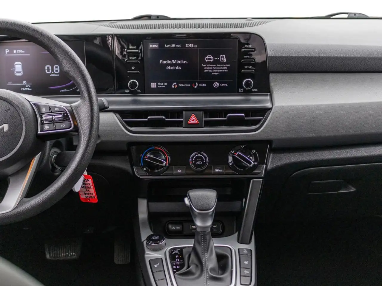 Kia Seltos снимка Kia Seltos