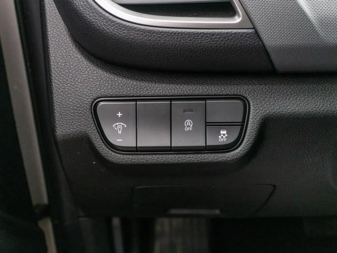Kia Seltos снимка Kia Seltos