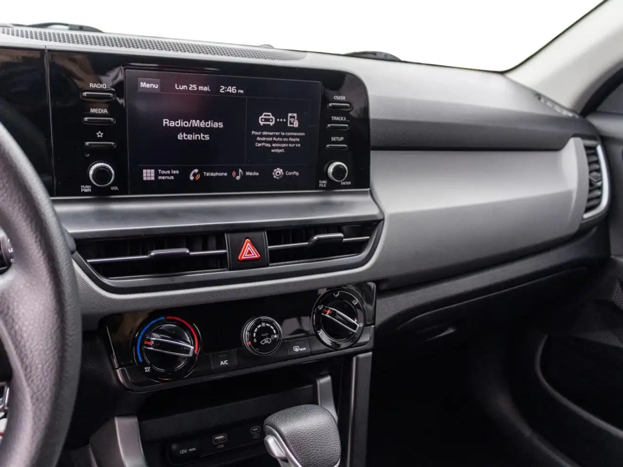 Kia Seltos снимка Kia Seltos