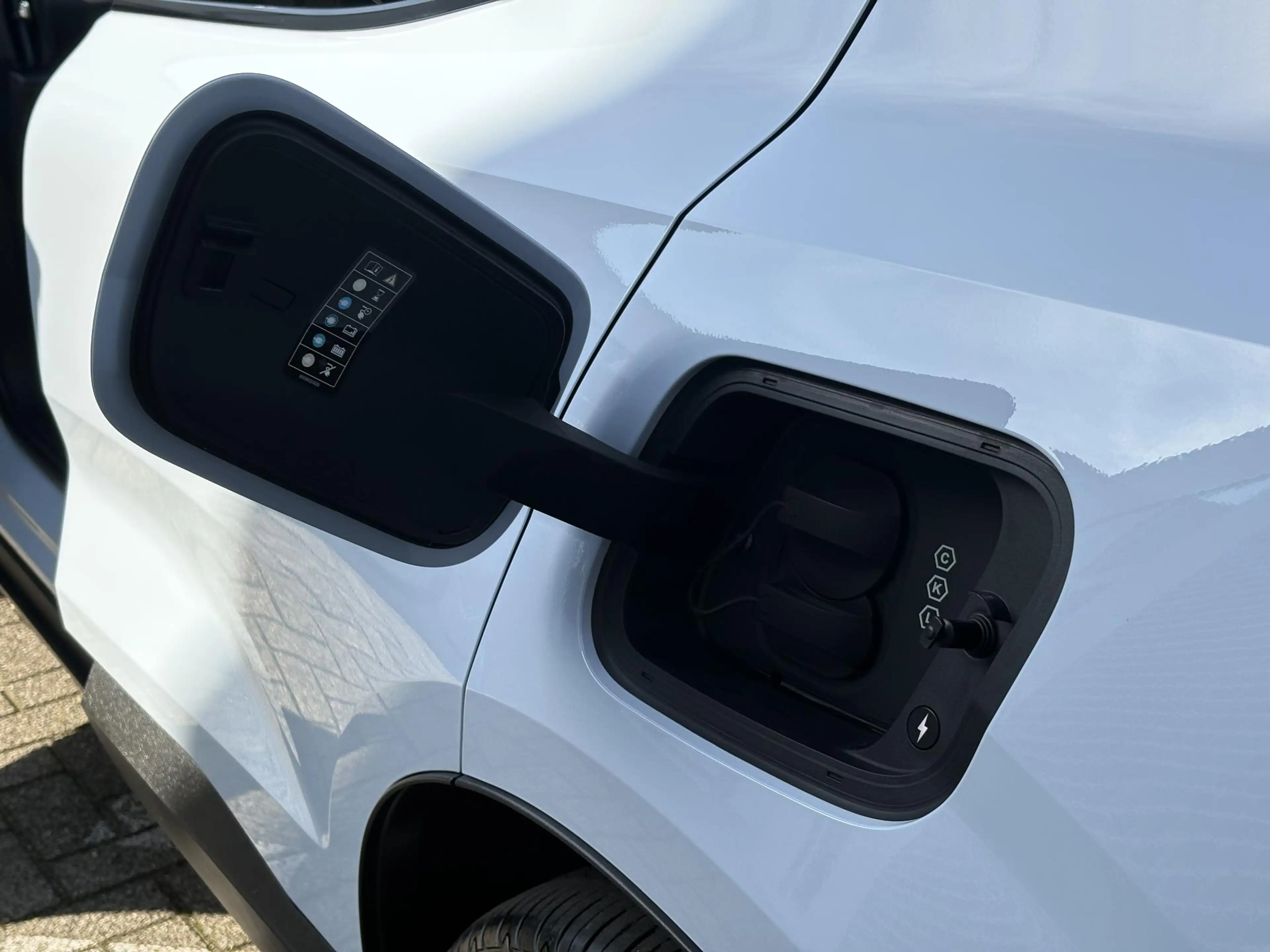 Volvo EX30 Single Motor Extended Range Plus 69 kWh | Warmtepo — photo 9