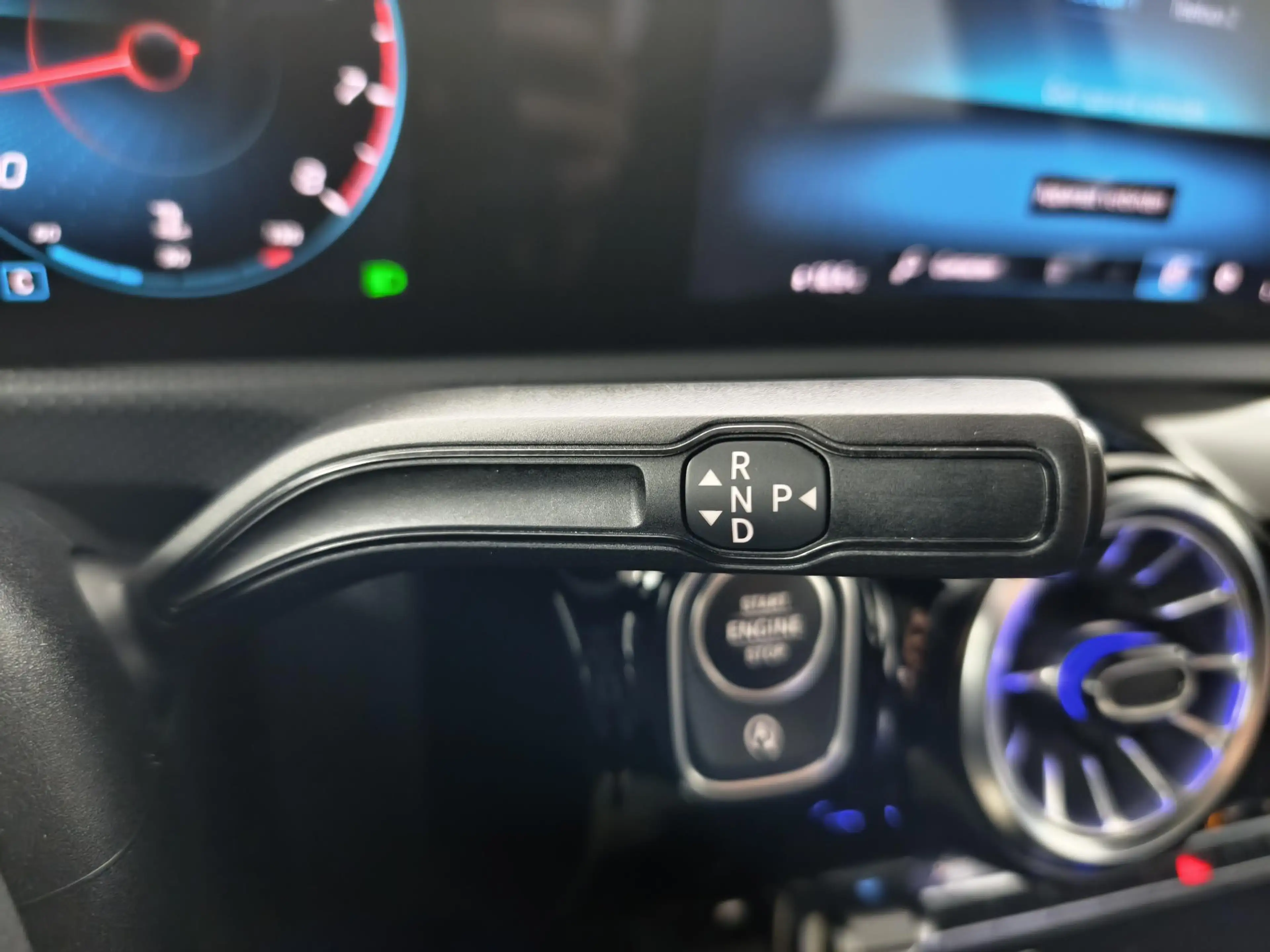 Mercedes-Benz A 180 Business Solution Luxury | Panoramadak | Leder | C — photo 24