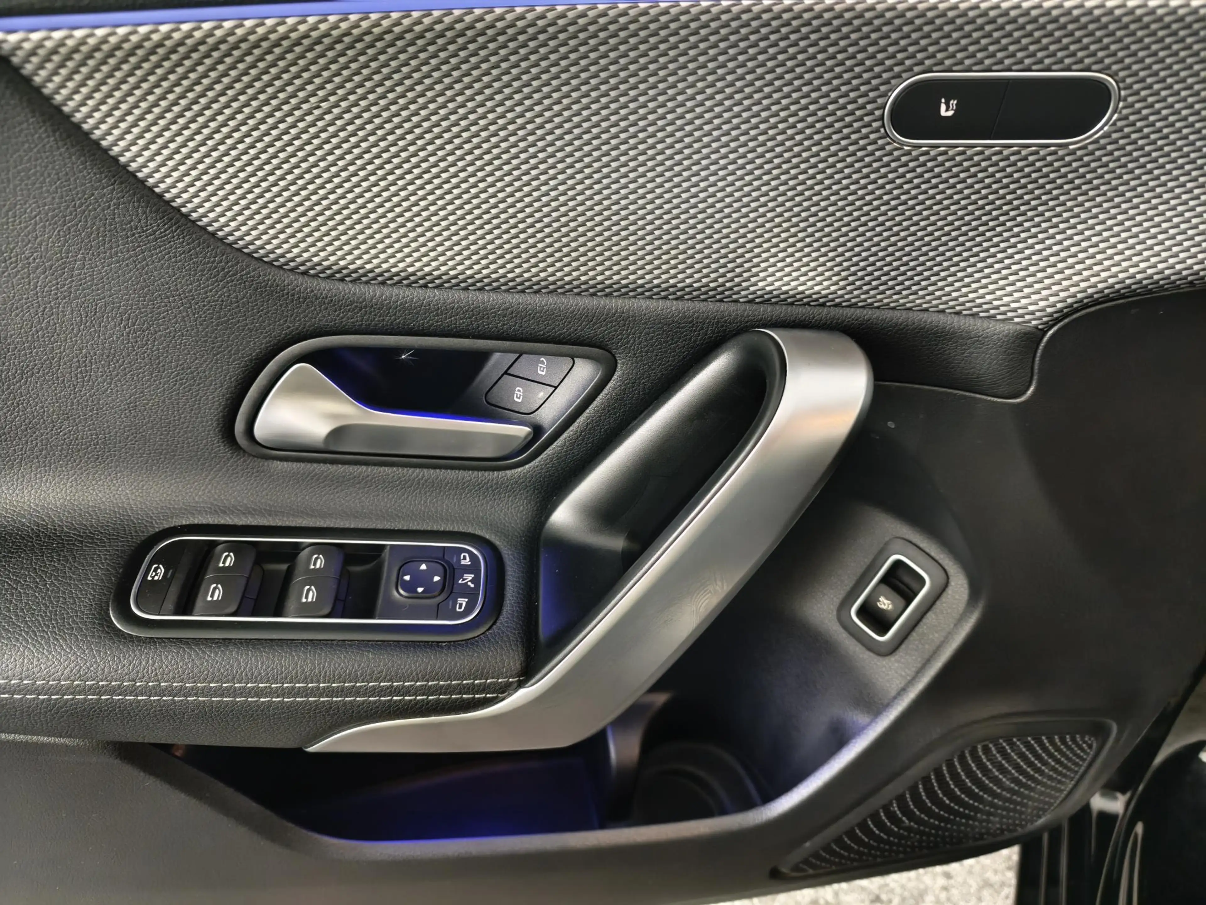 Mercedes-Benz A 180 Business Solution Luxury | Panoramadak | Leder | C — photo 19