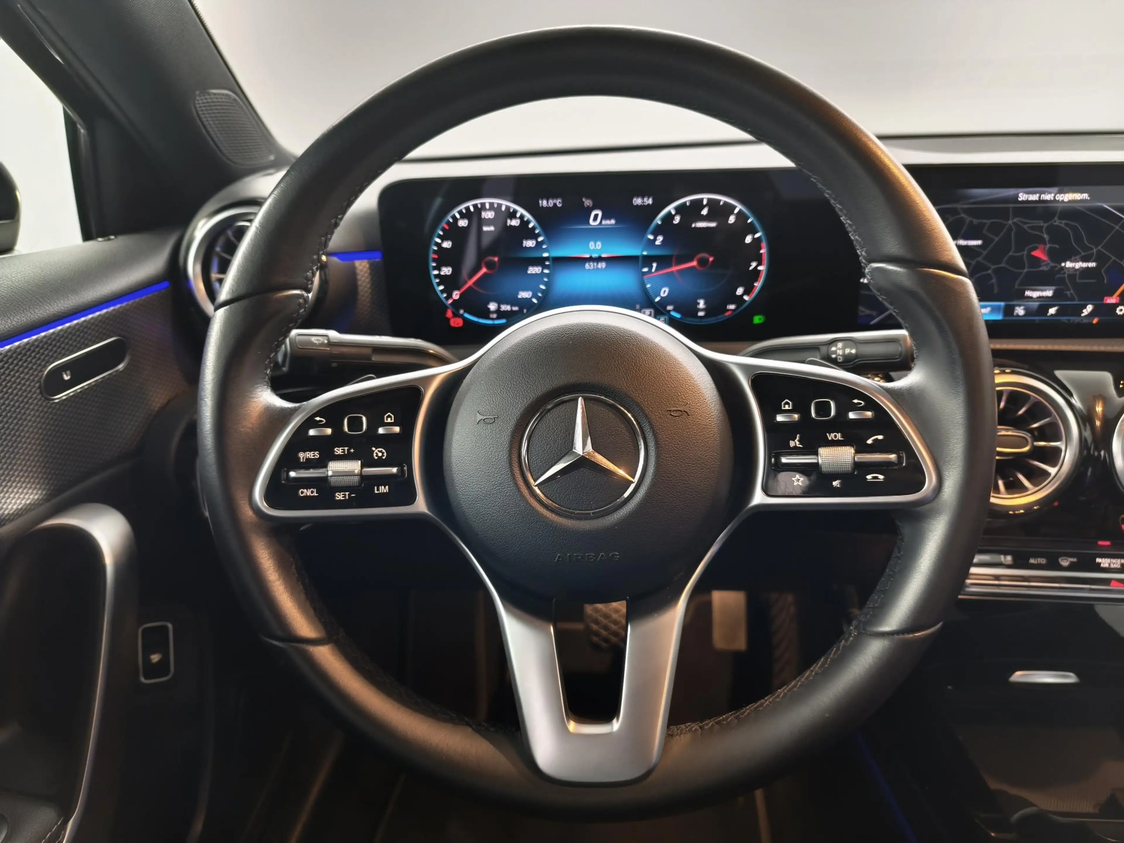 Mercedes-Benz A 180 Business Solution Luxury | Panoramadak | Leder | C — photo 20