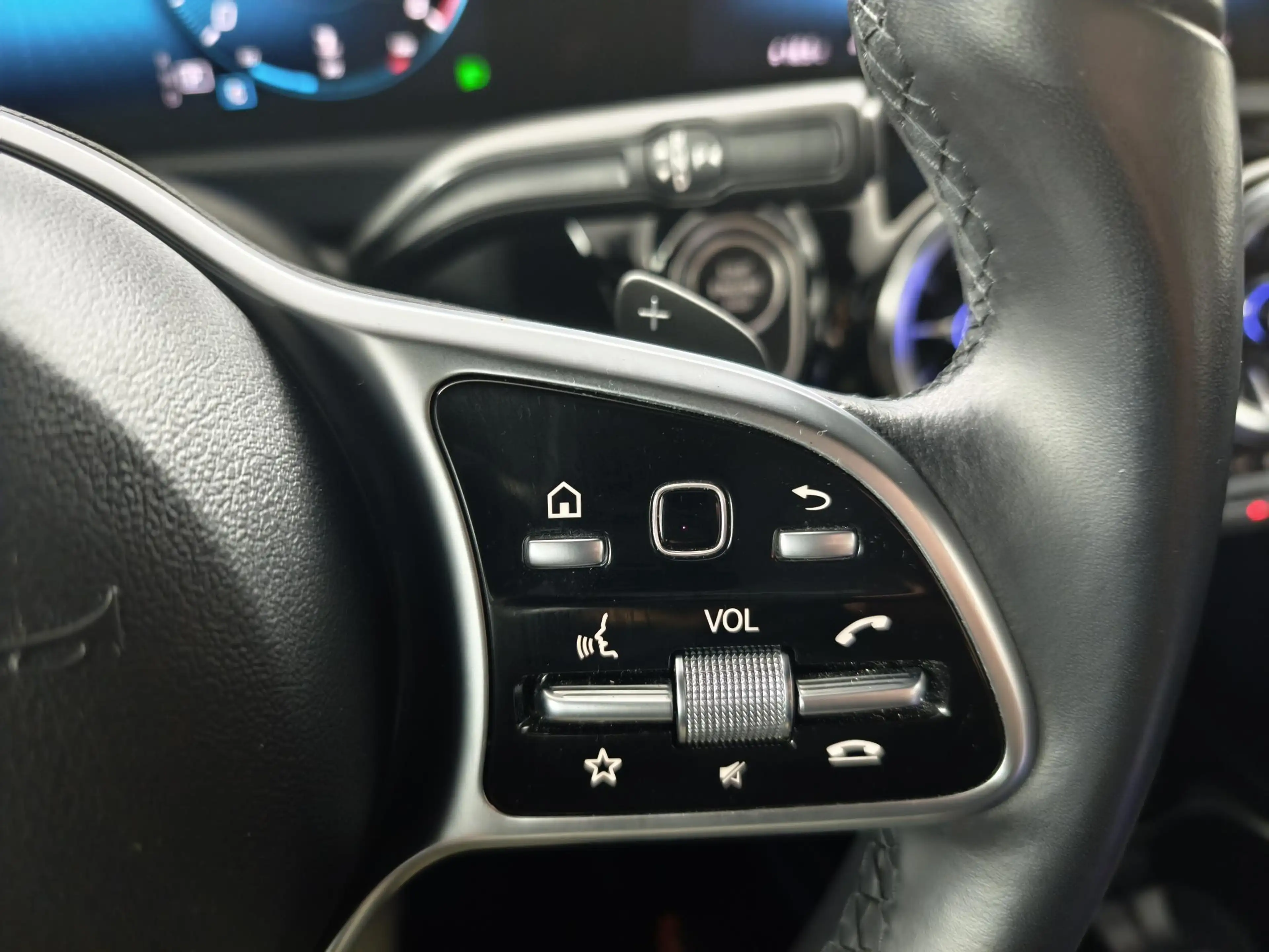 Mercedes-Benz A 180 Business Solution Luxury | Panoramadak | Leder | C — photo 23