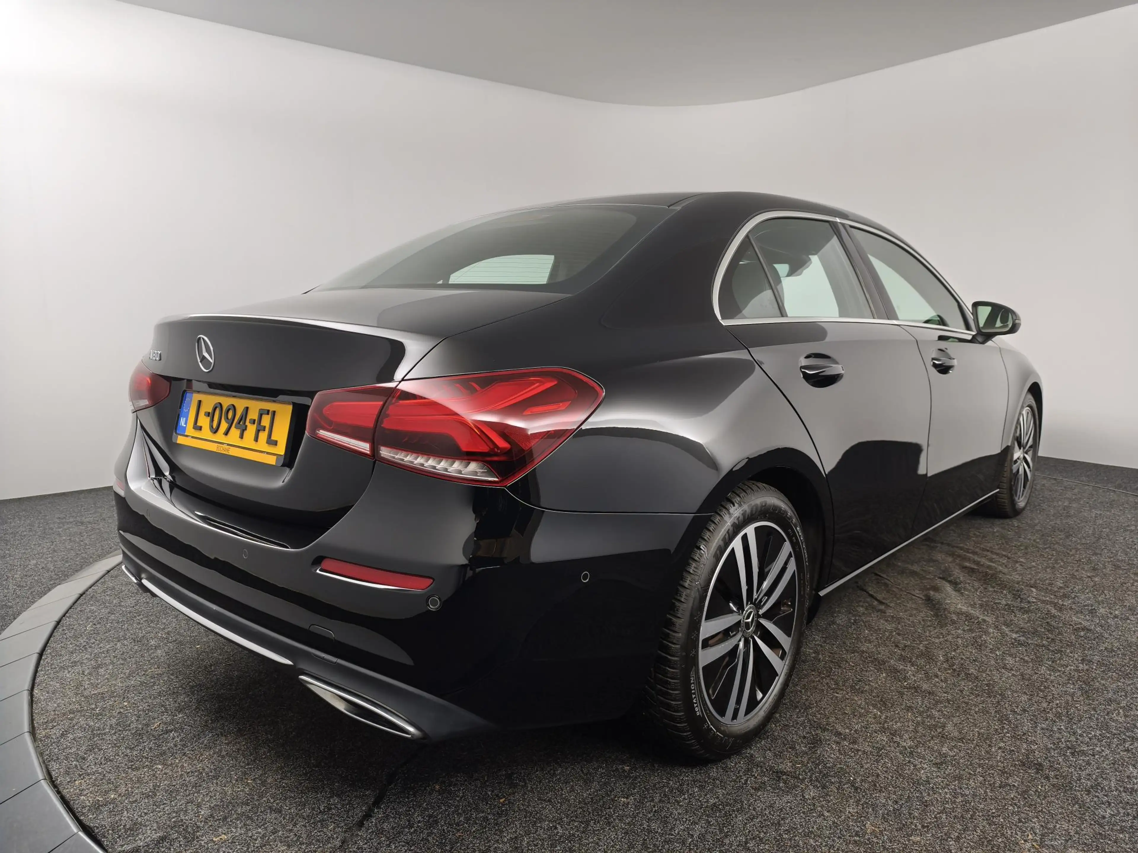 Mercedes-Benz A 180 Business Solution Luxury | Panoramadak | Leder | C — photo 2