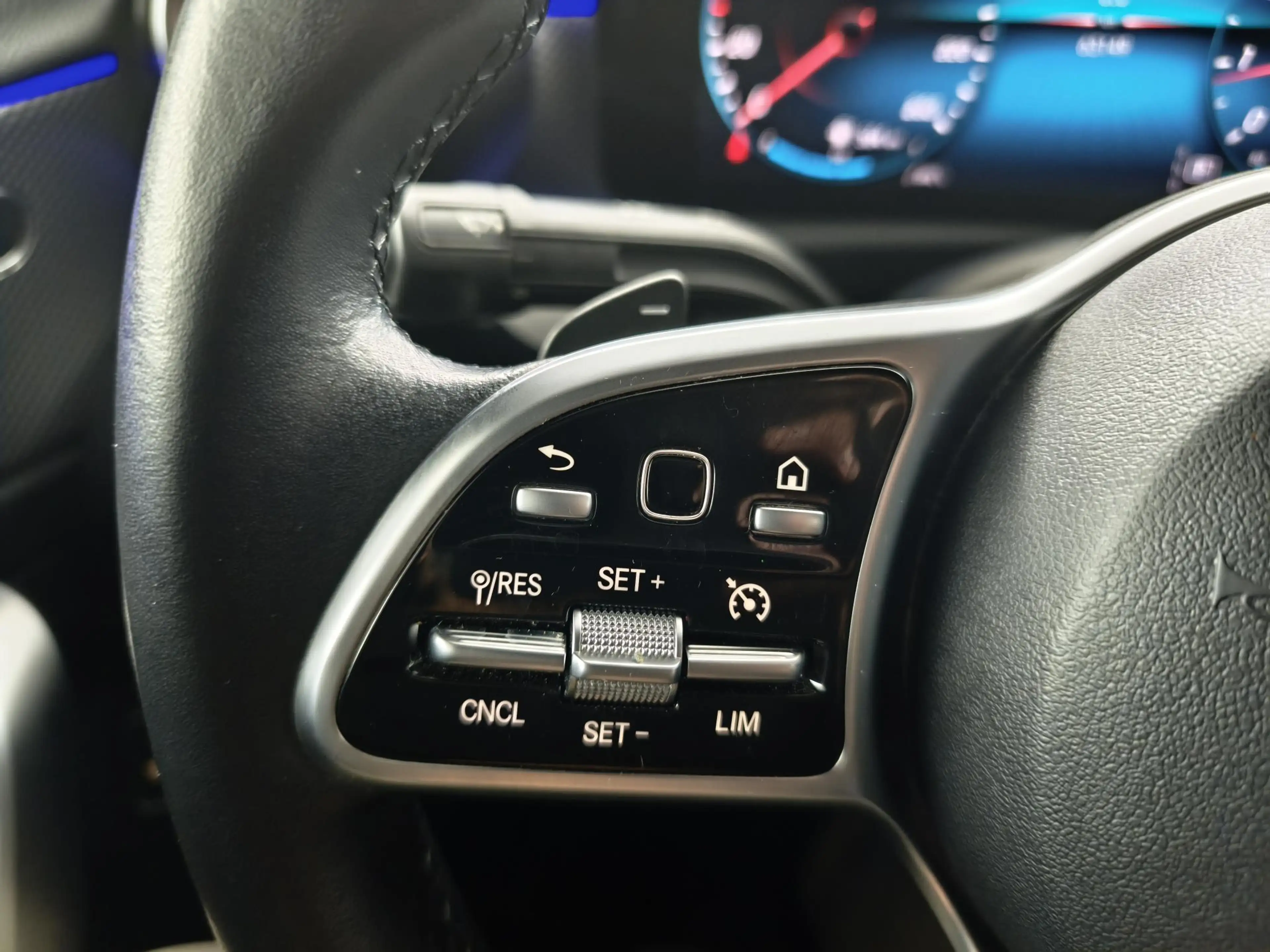 Mercedes-Benz A 180 Business Solution Luxury | Panoramadak | Leder | C — photo 22