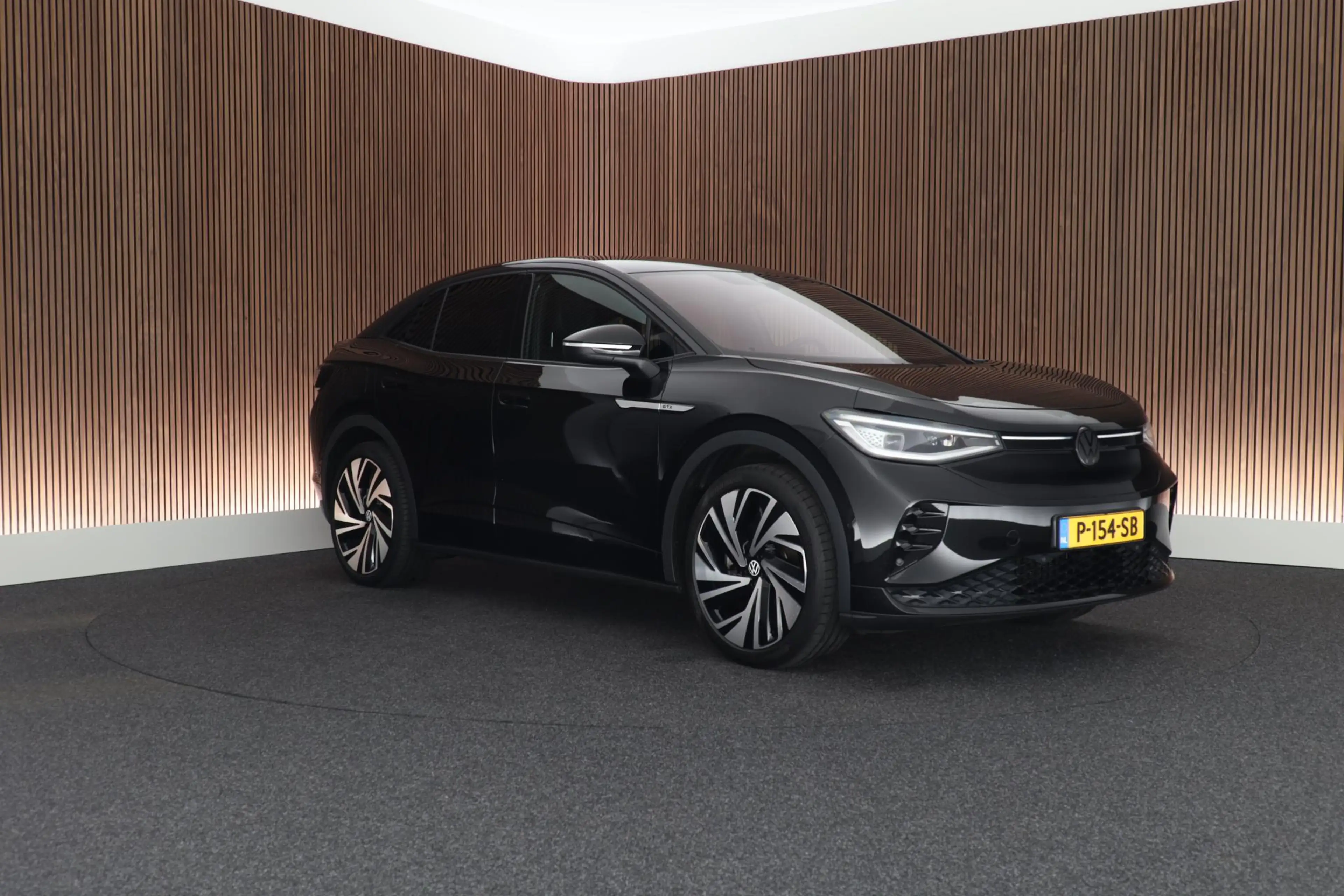 Volkswagen ID.5 GTX 300pk 77 kWh SOH 90% Trekhaak Camera Stoelverw — photo 10