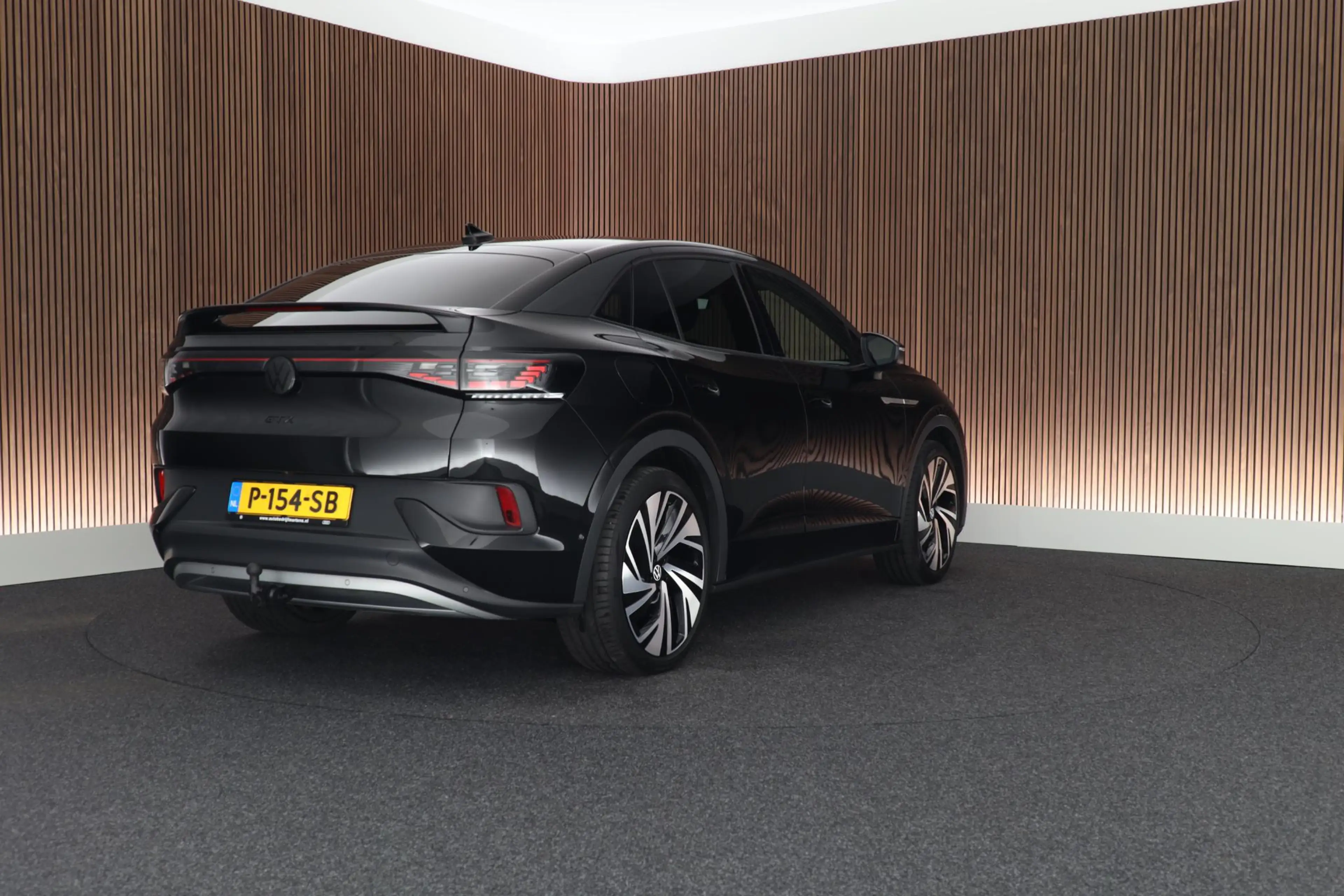 Volkswagen ID.5 GTX 300pk 77 kWh SOH 90% Trekhaak Camera Stoelverw — photo 8