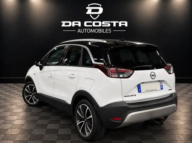 Opel Crossland X view 2