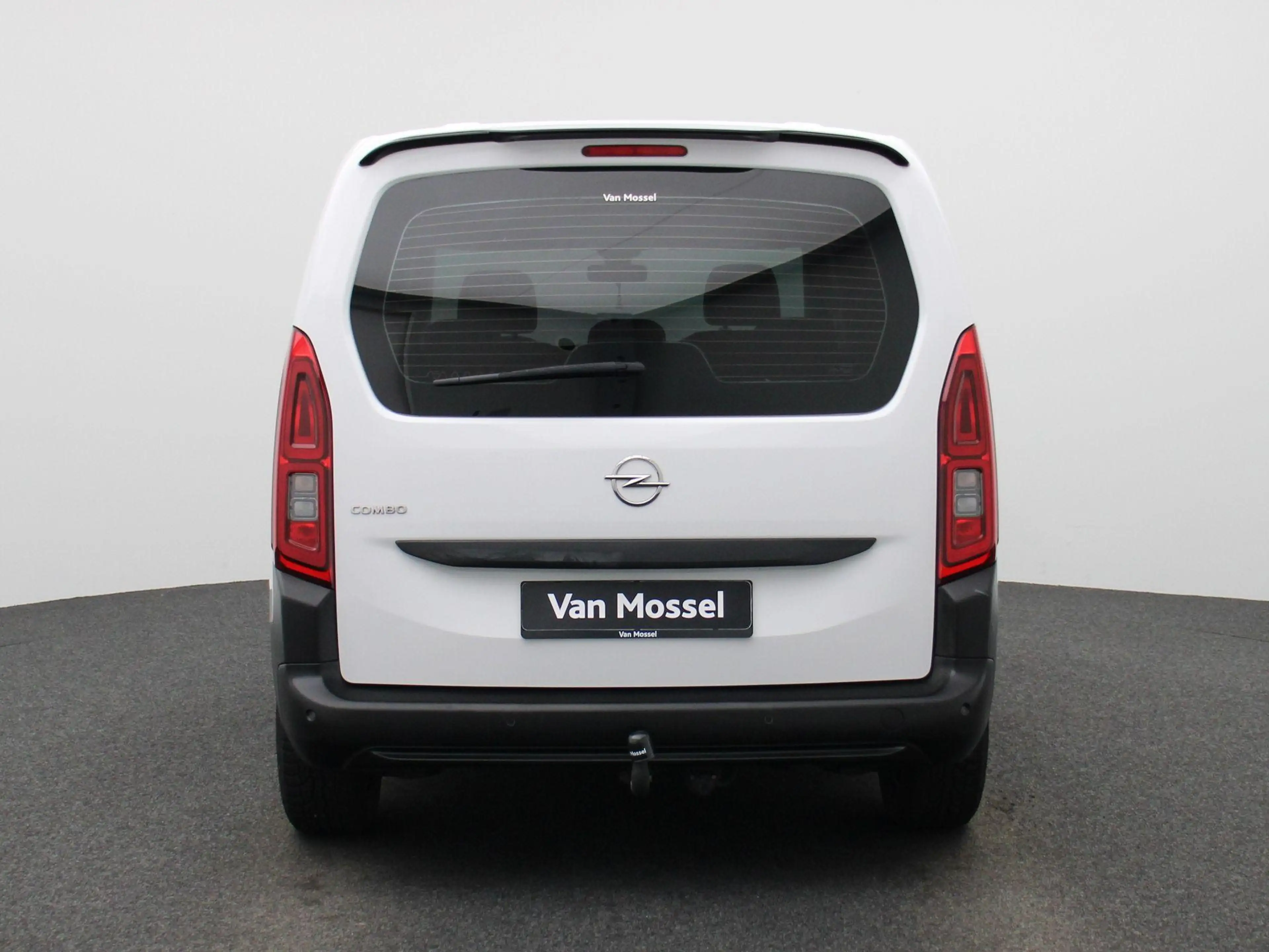 Opel Combo Life 1.5 Turbo D MT6 | PDC A | Bluetooth | Cruise Contr — photo 6