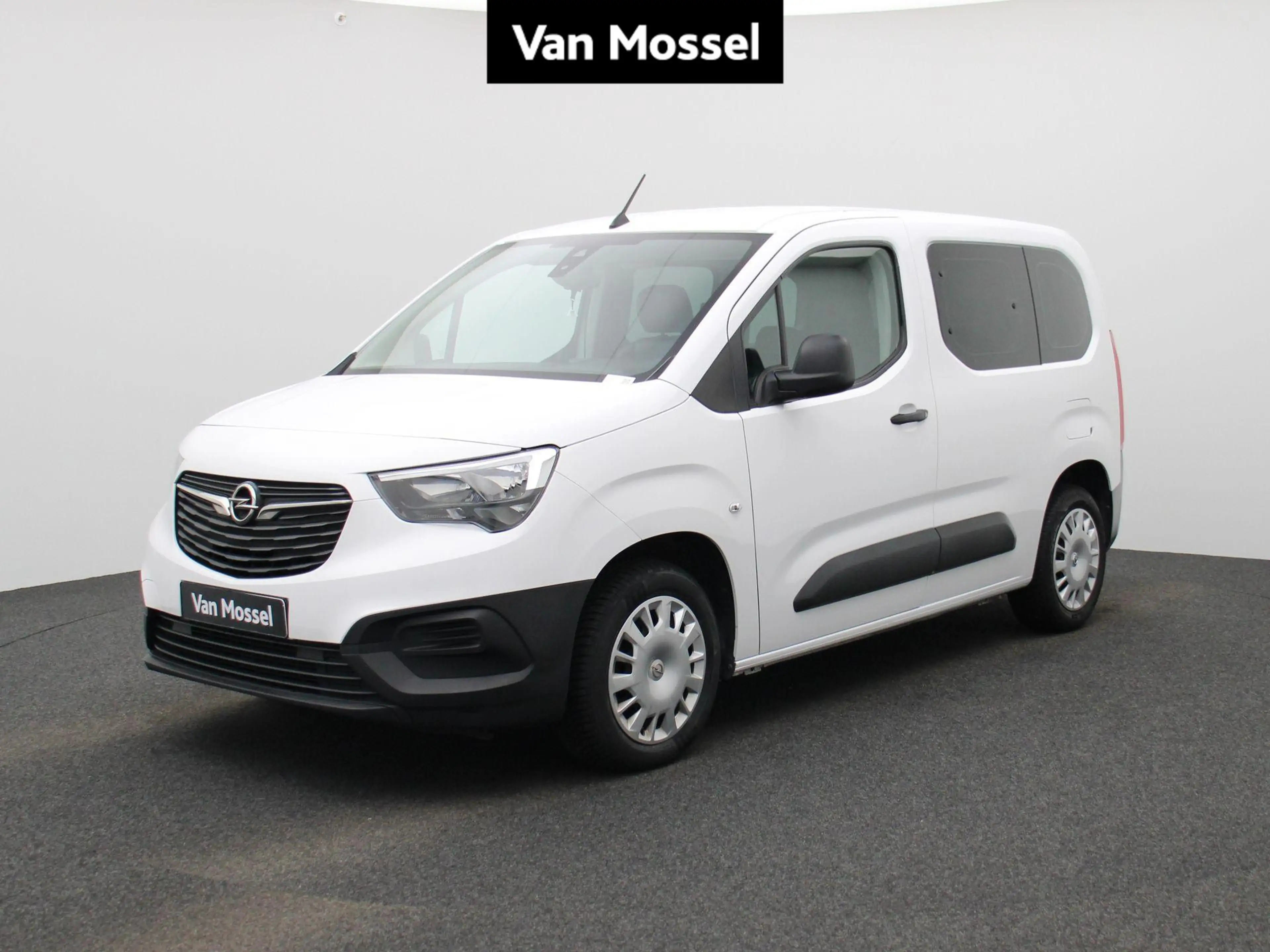 Opel Combo Life 1.5 Turbo D MT6 | PDC A | Bluetooth | Cruise Contr