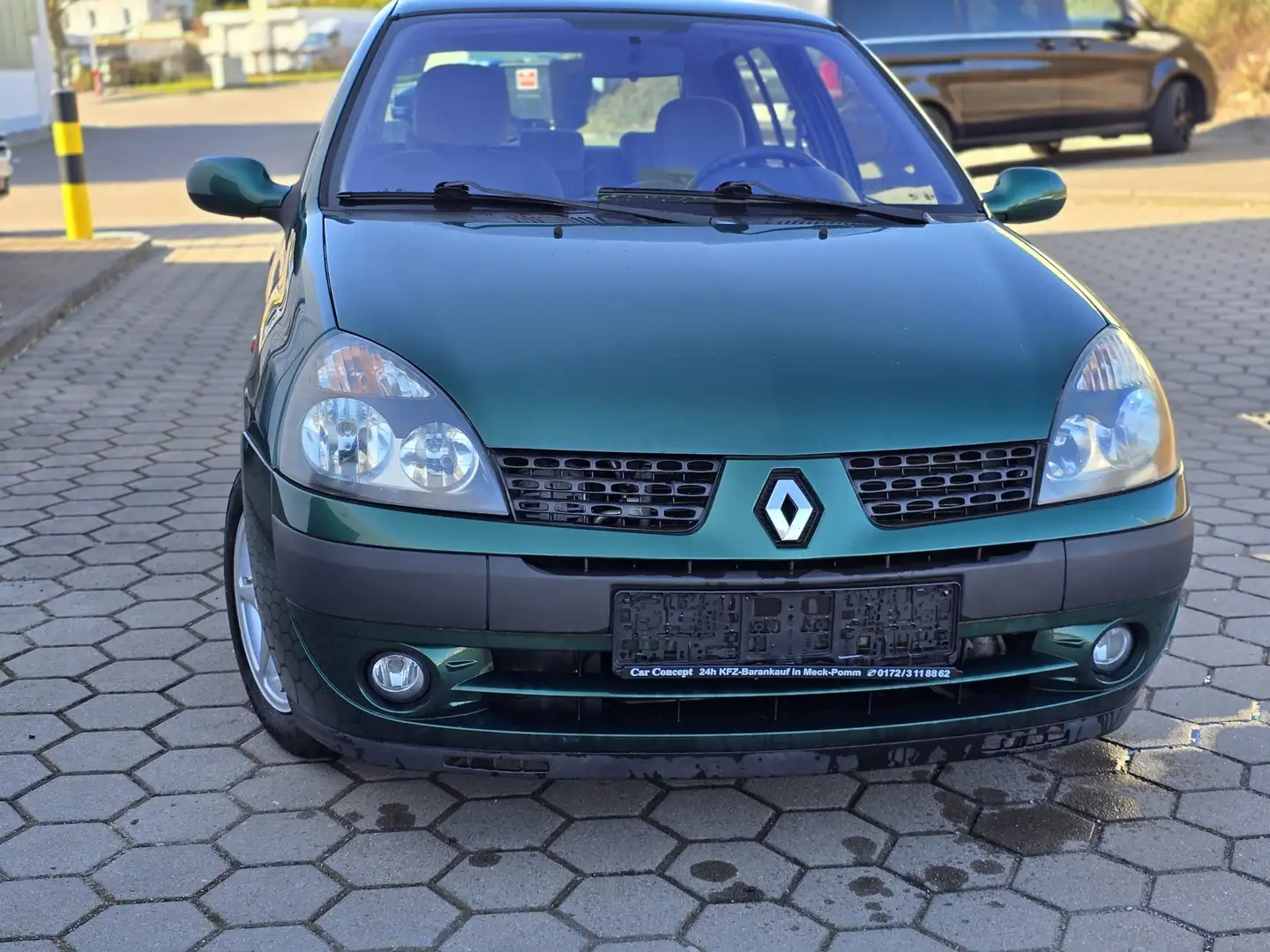 Renault Clio Clio 1.4 AUTOMATIK TÜV Service neu Grün - 2