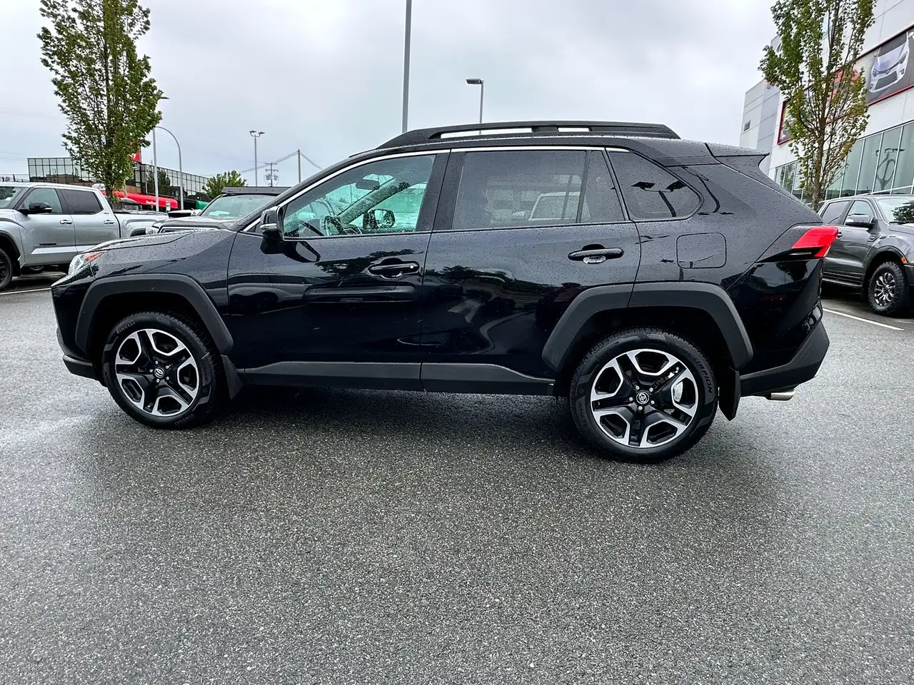Toyota RAV 4 снимка Toyota RAV 4