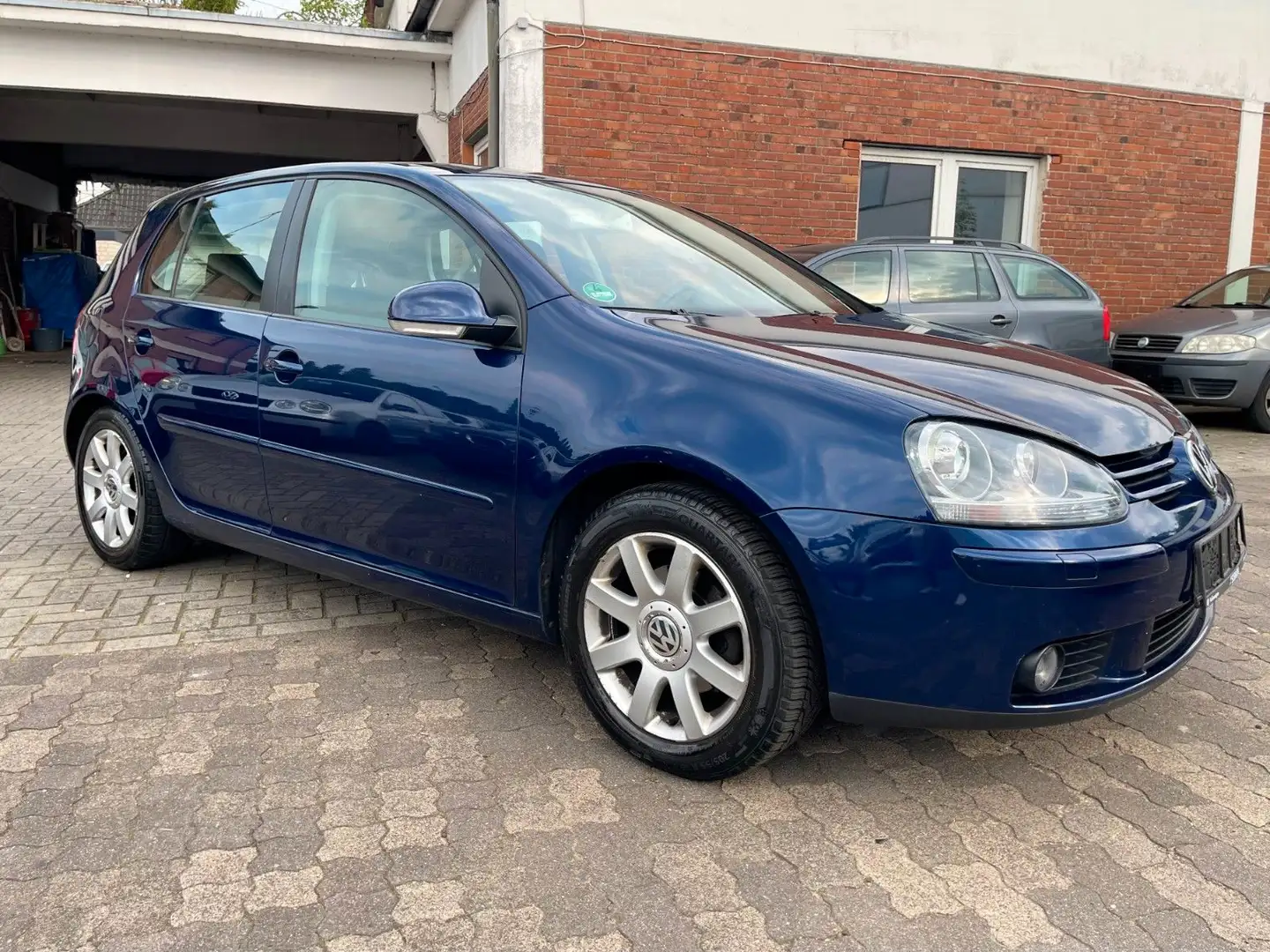 Volkswagen Golf V1.6 Lim. Sportline*NEUTÜV*XENON*RENTNERFHZ Bleu - 2