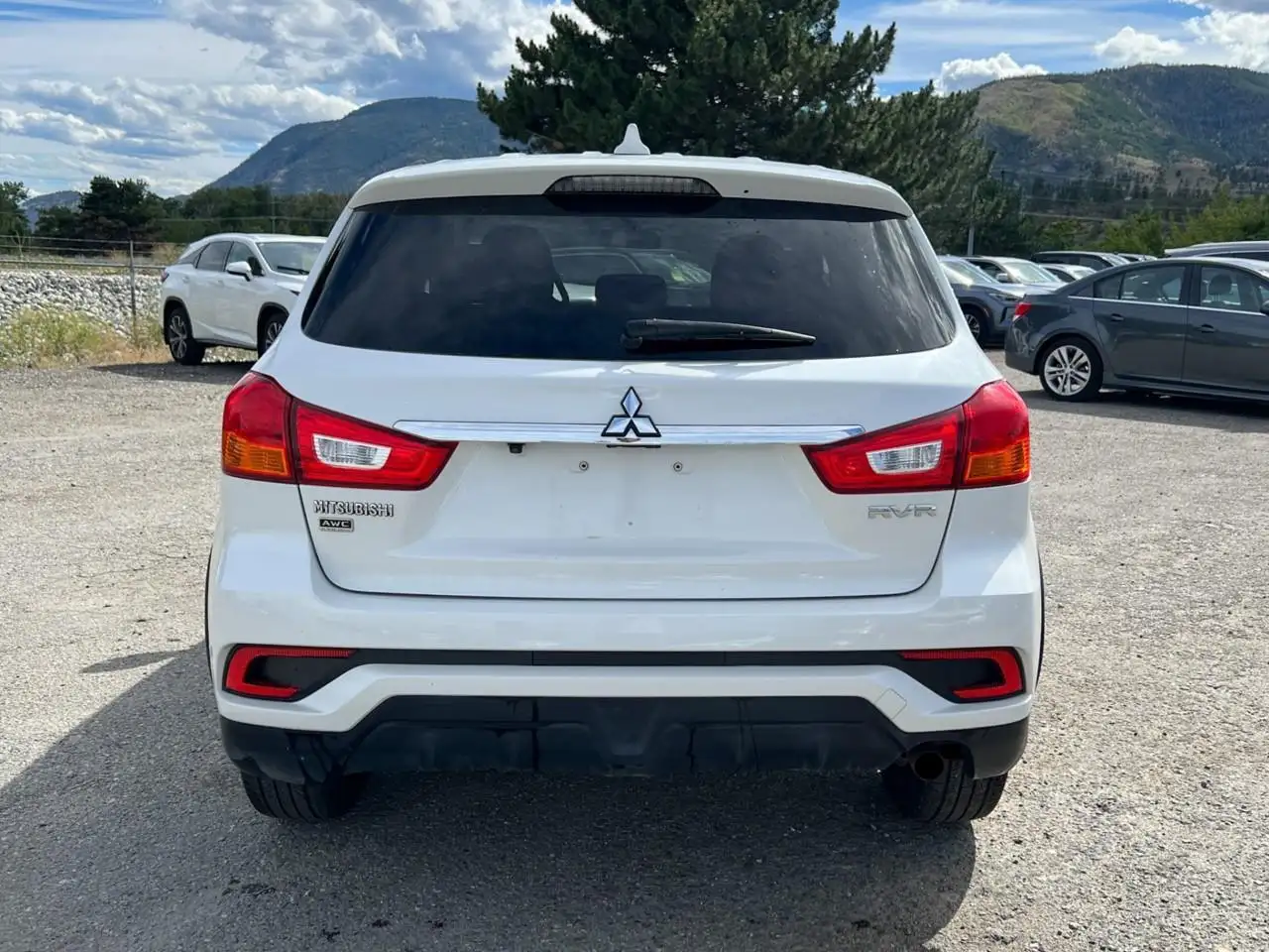 Mitsubishi RVR photo Mitsubishi RVR
