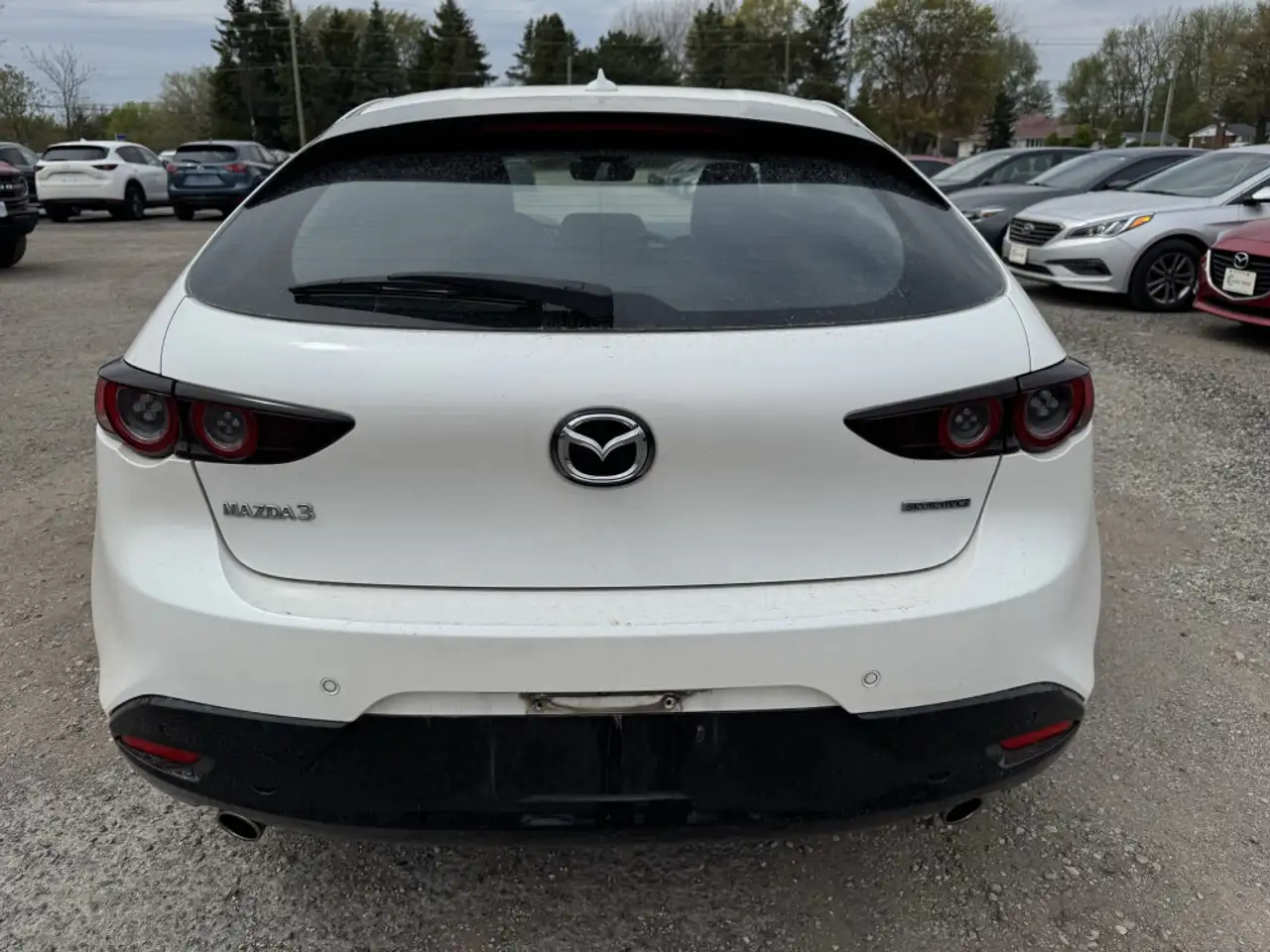 Mazda 3 снимка Mazda 3