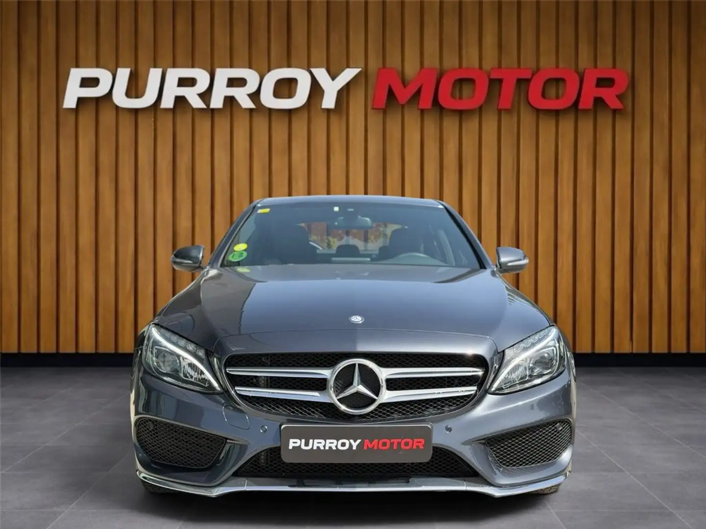 Mercedes-Benz C 220 d AMG Line Gris - 2