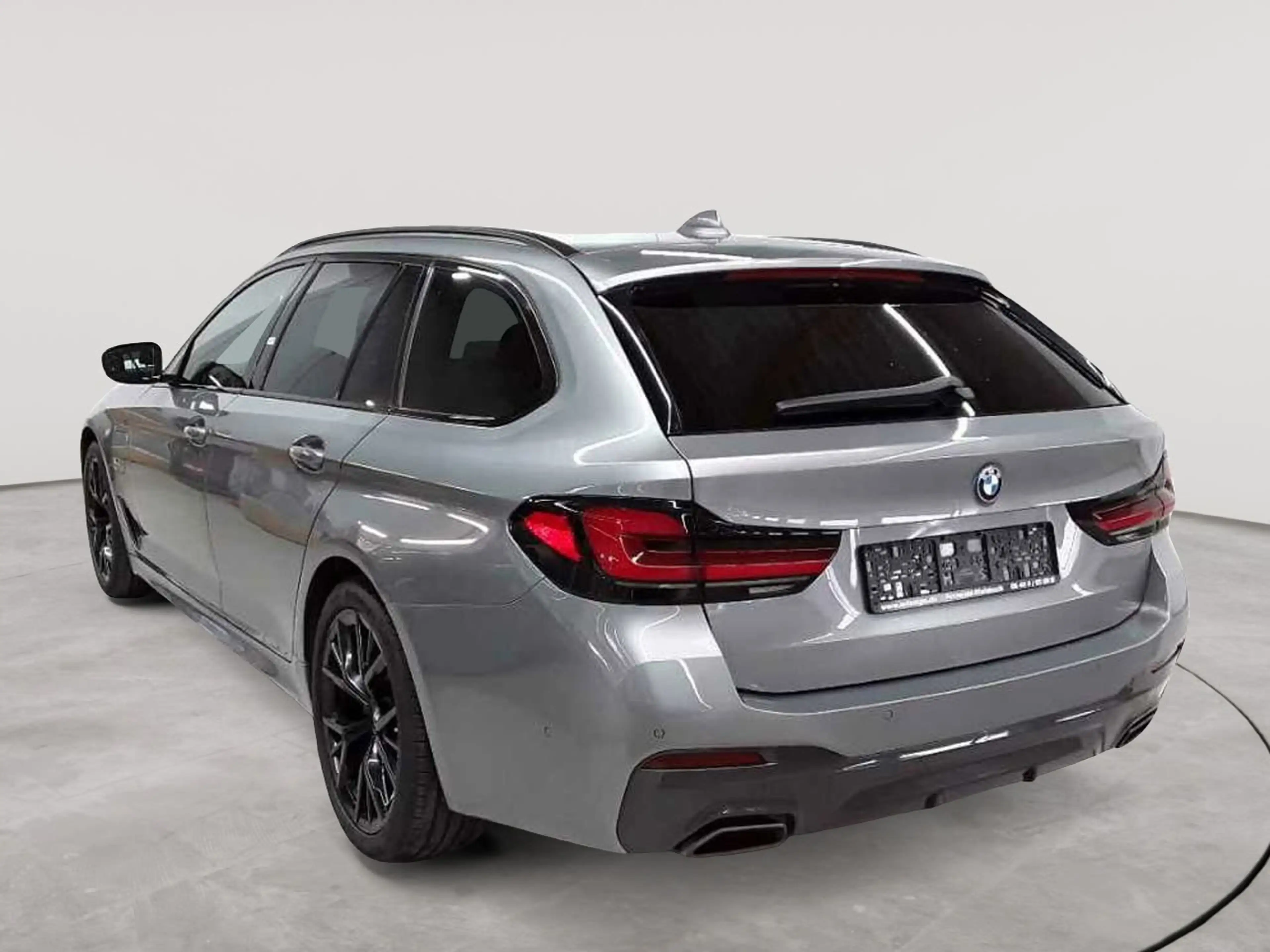 BMW 530 530e Touring Aut. M Sport Navi Leder H&K — photo 5
