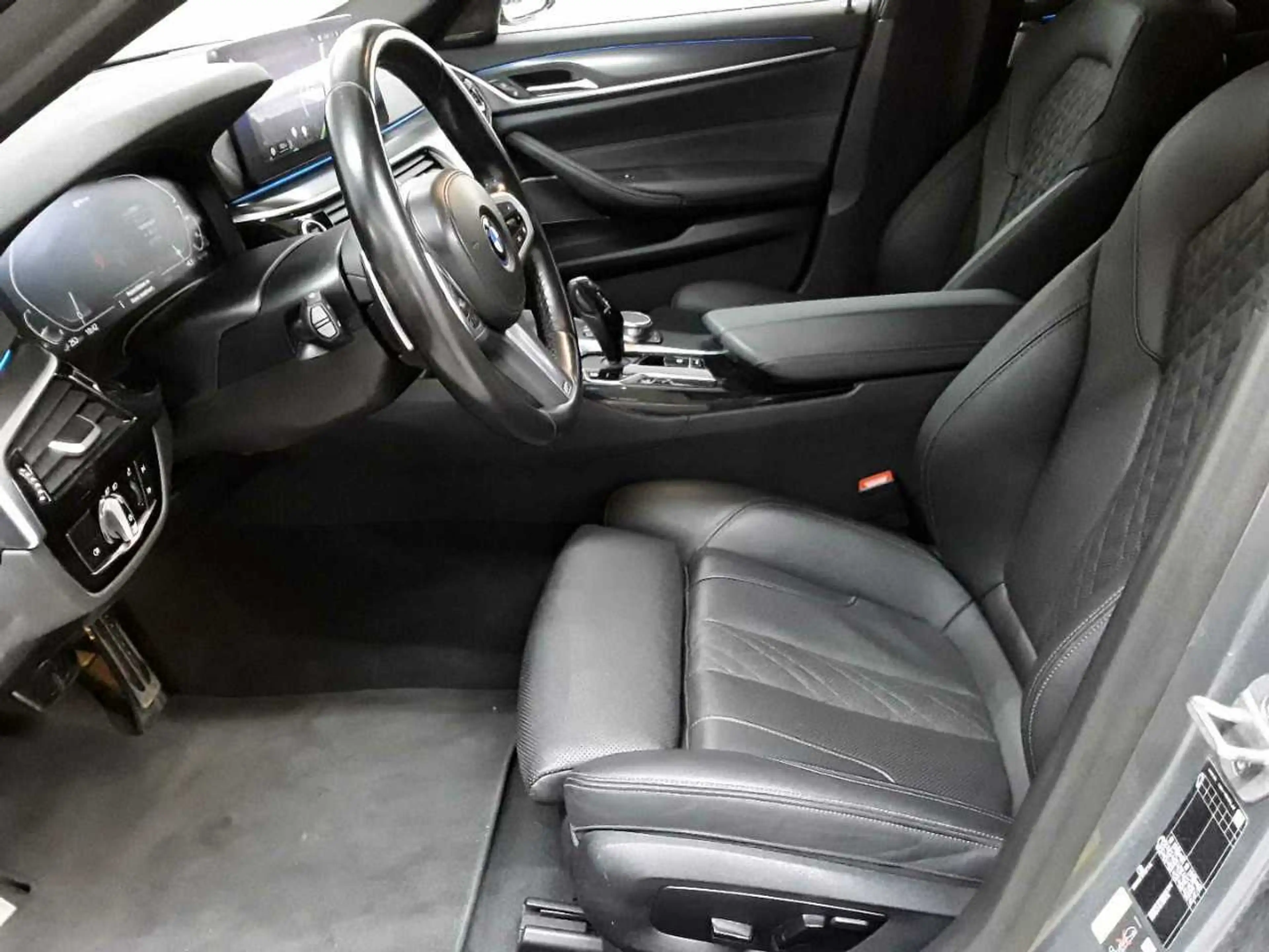 BMW 530 530e Touring Aut. M Sport Navi Leder H&K — photo 7