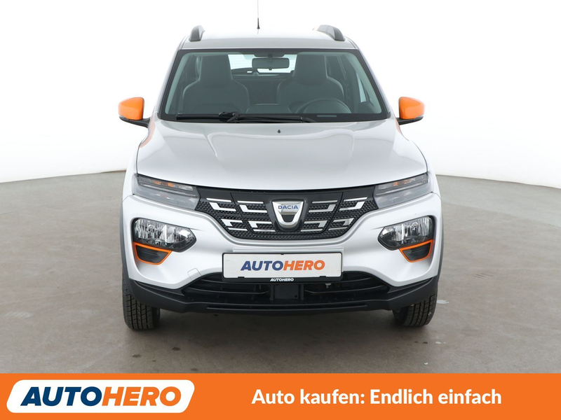 Dacia Spring electric drive 33 kW Comfort Plus Aut.*NAVI*CAM* — photo 9