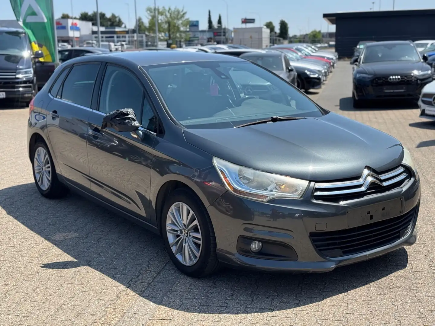 Citroen C4 Lim. Business Class Euro5,Klimaut,Navi Grau - 2