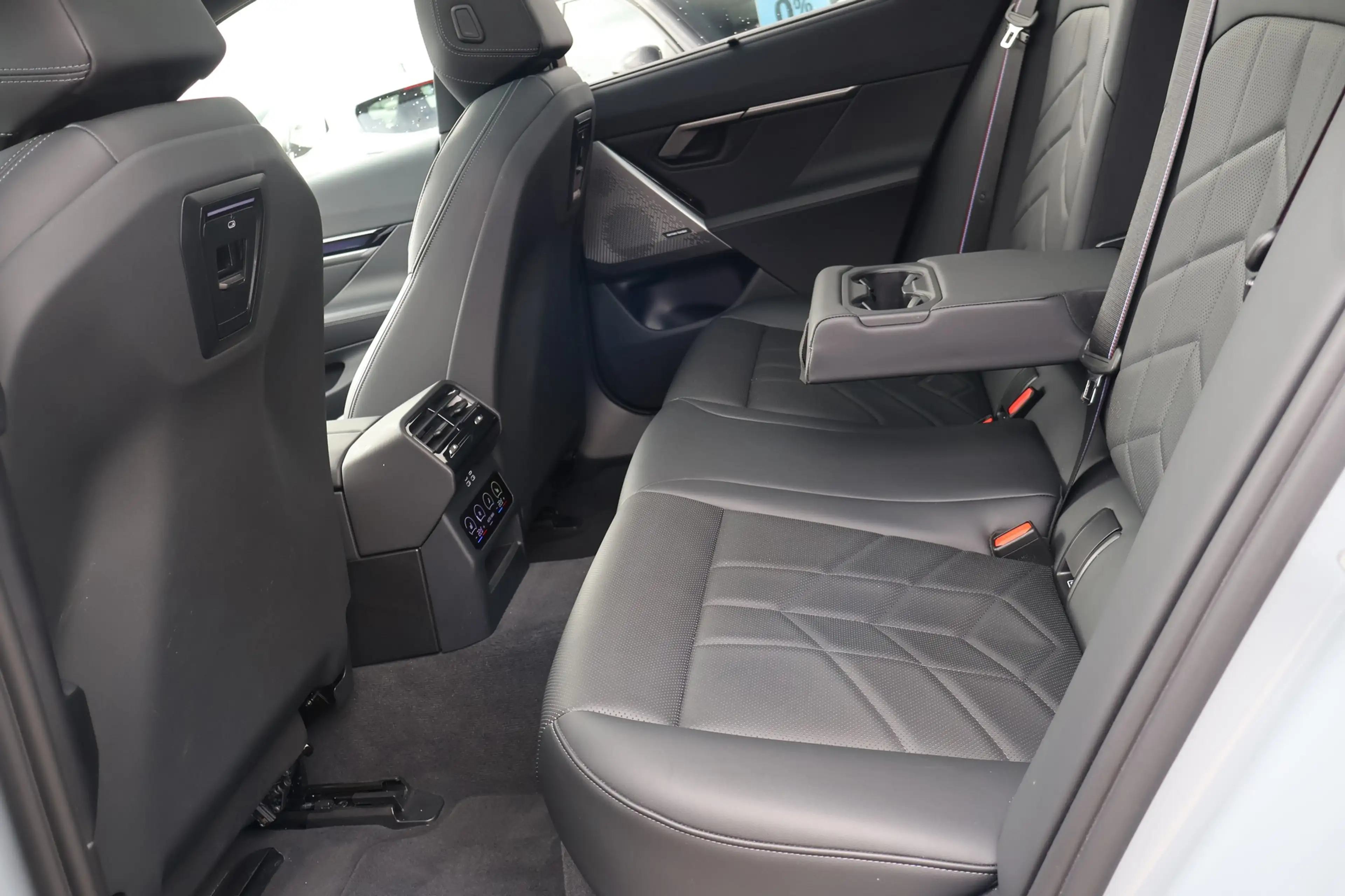 BMW 540 540d M-Sport Touring xDrive Aut. LED ACC Pano — photo 12