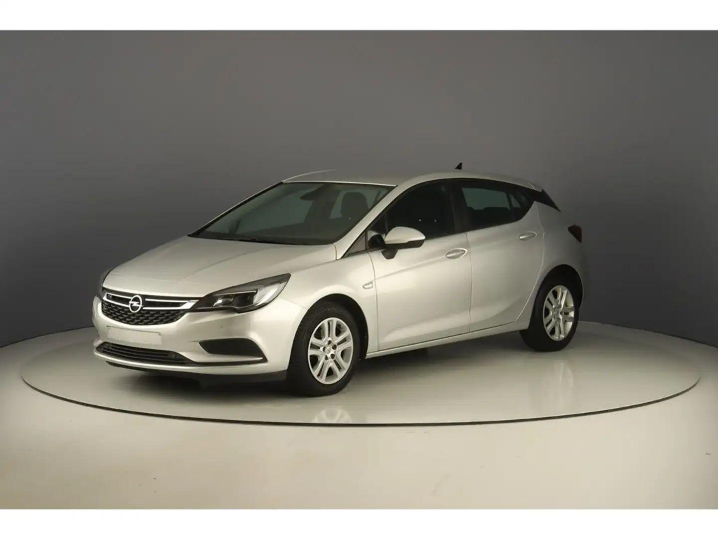 Opel Astra 1.0i 1.06pk Business Edition Argintiu - 1
