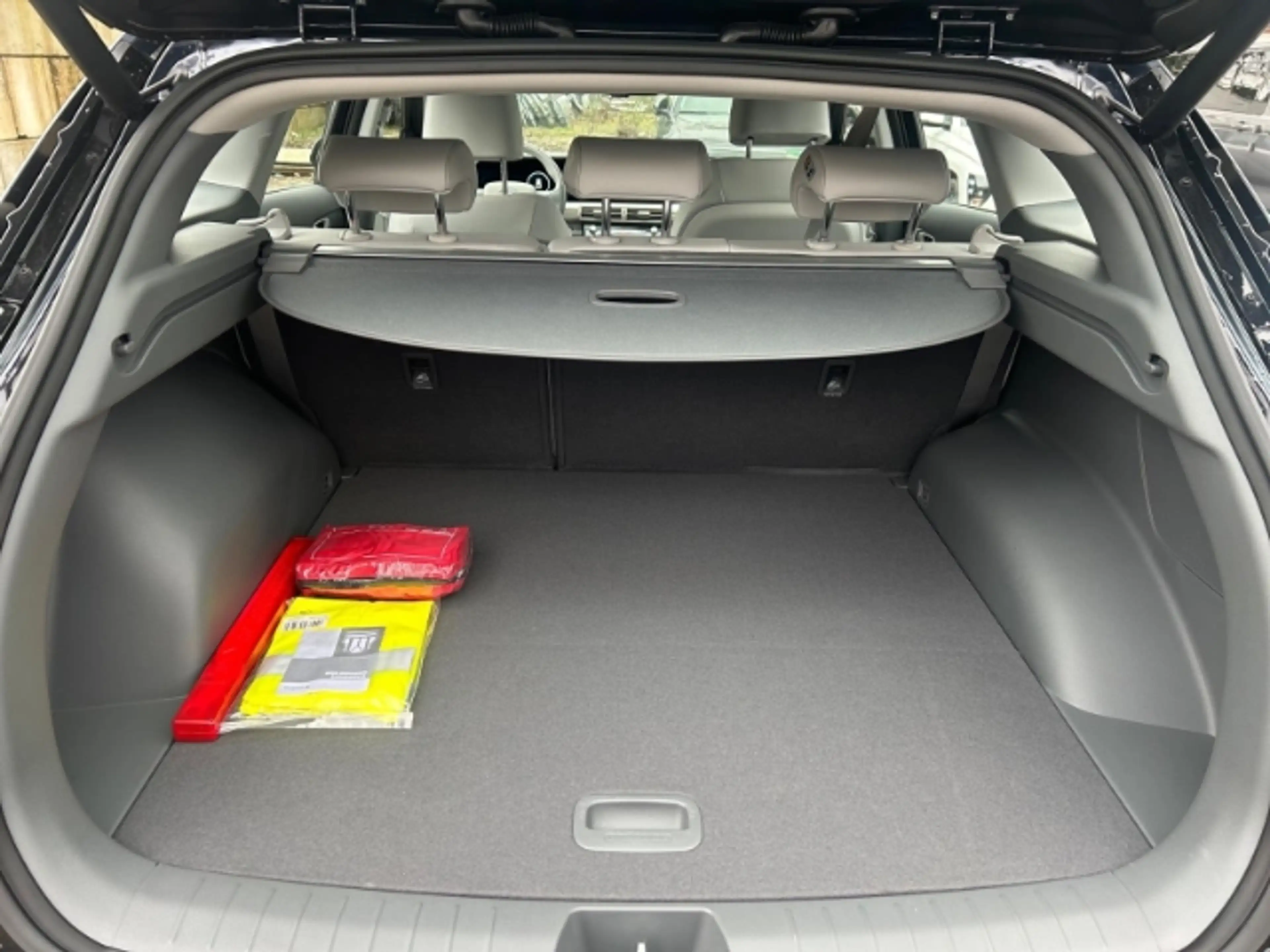 Hyundai NEXO Prime mit Schiebedach - DRESEN SONDERAKTION — photo 13