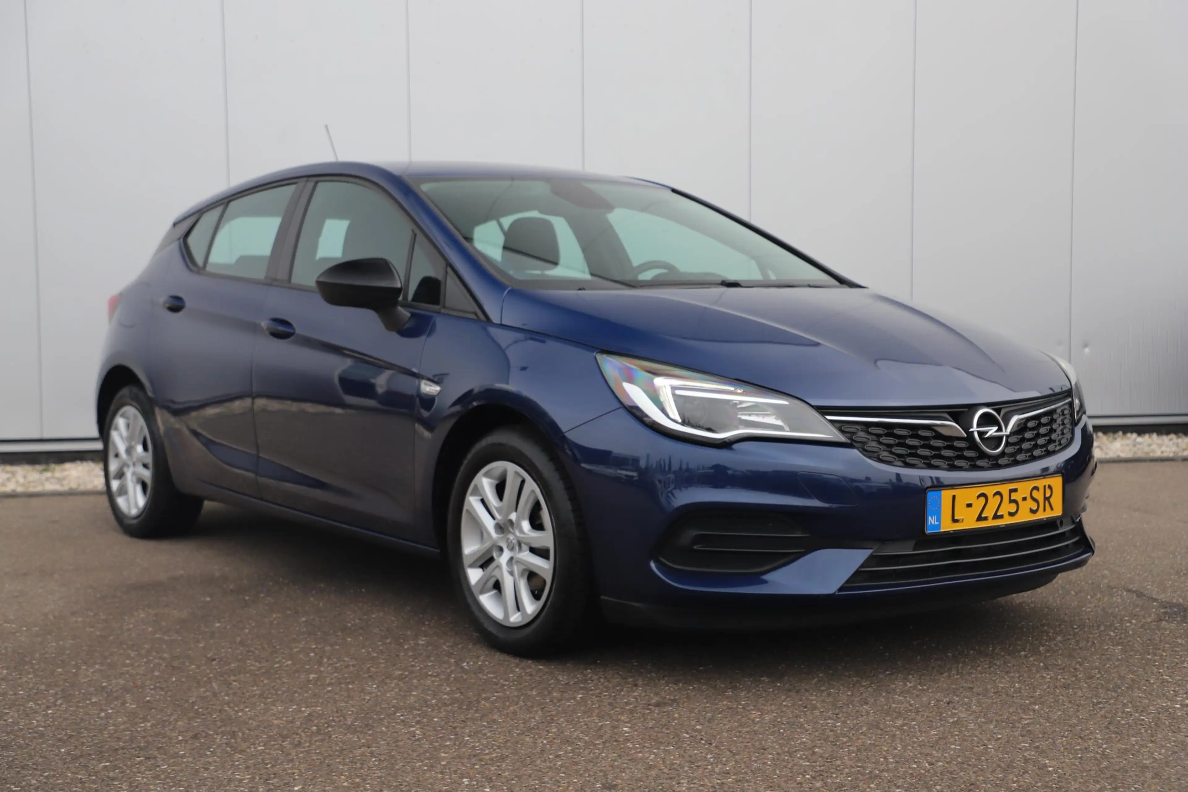 Opel Astra 1.2 Edition 110PK Navigatie Carplay Android Airco — photo 3