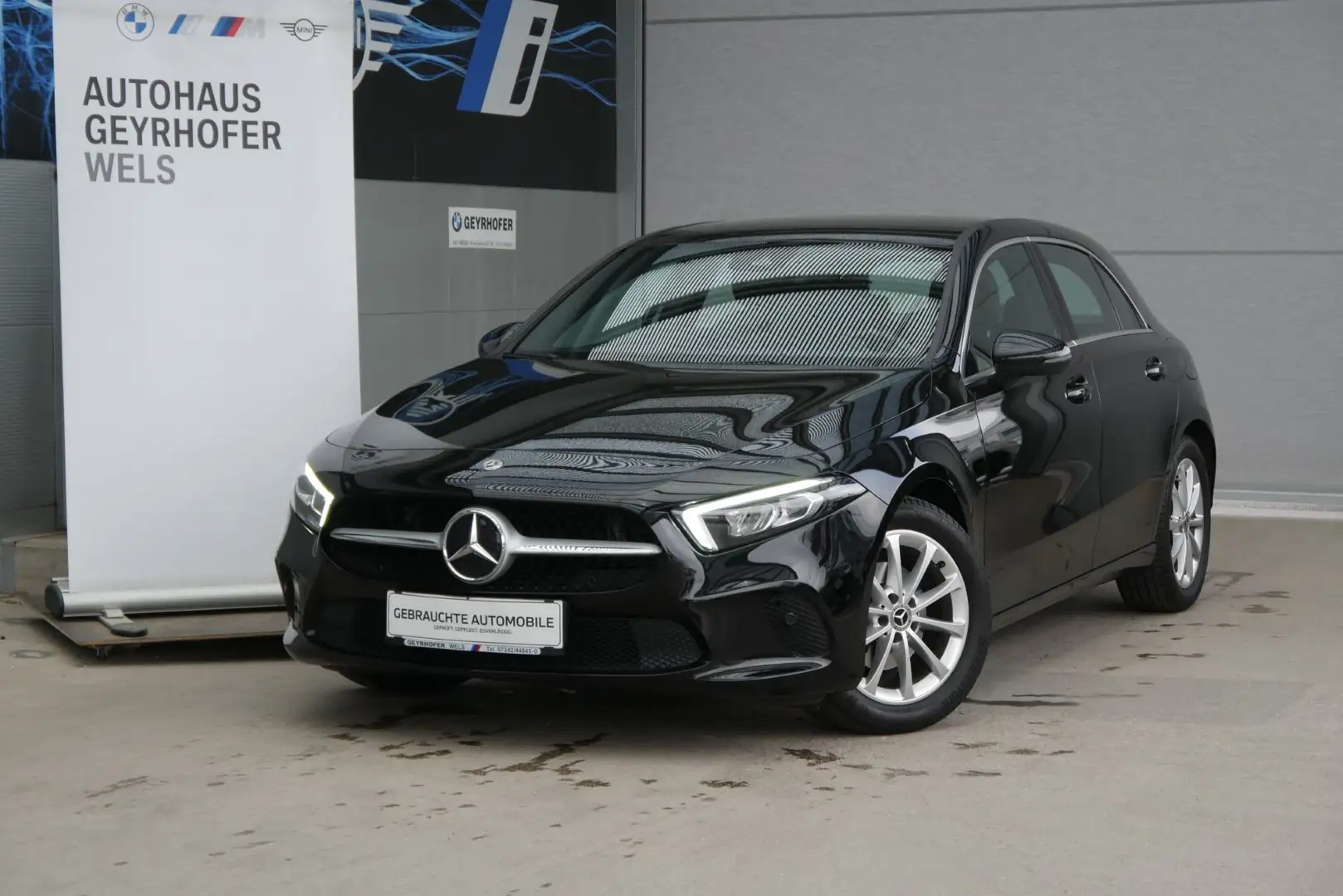 Mercedes-Benz A 180 d *Navi/LED/Sitzhzg./PDC* Schwarz - 2