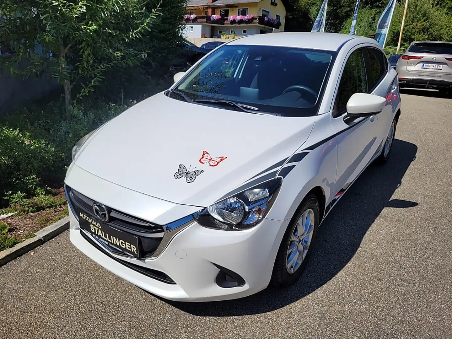 Mazda 2 Mazda2 G90 Attraction Aut. Weiß - 1