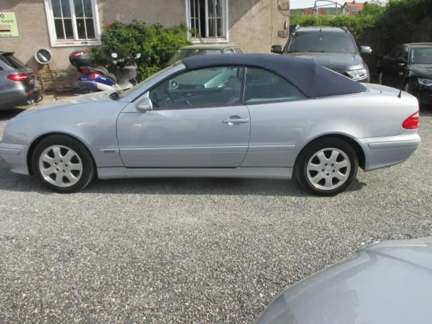 Mercedes-Benz CLK 200 CLK 200 Kompressor Cabrio Elegance Elegance Blau - 2